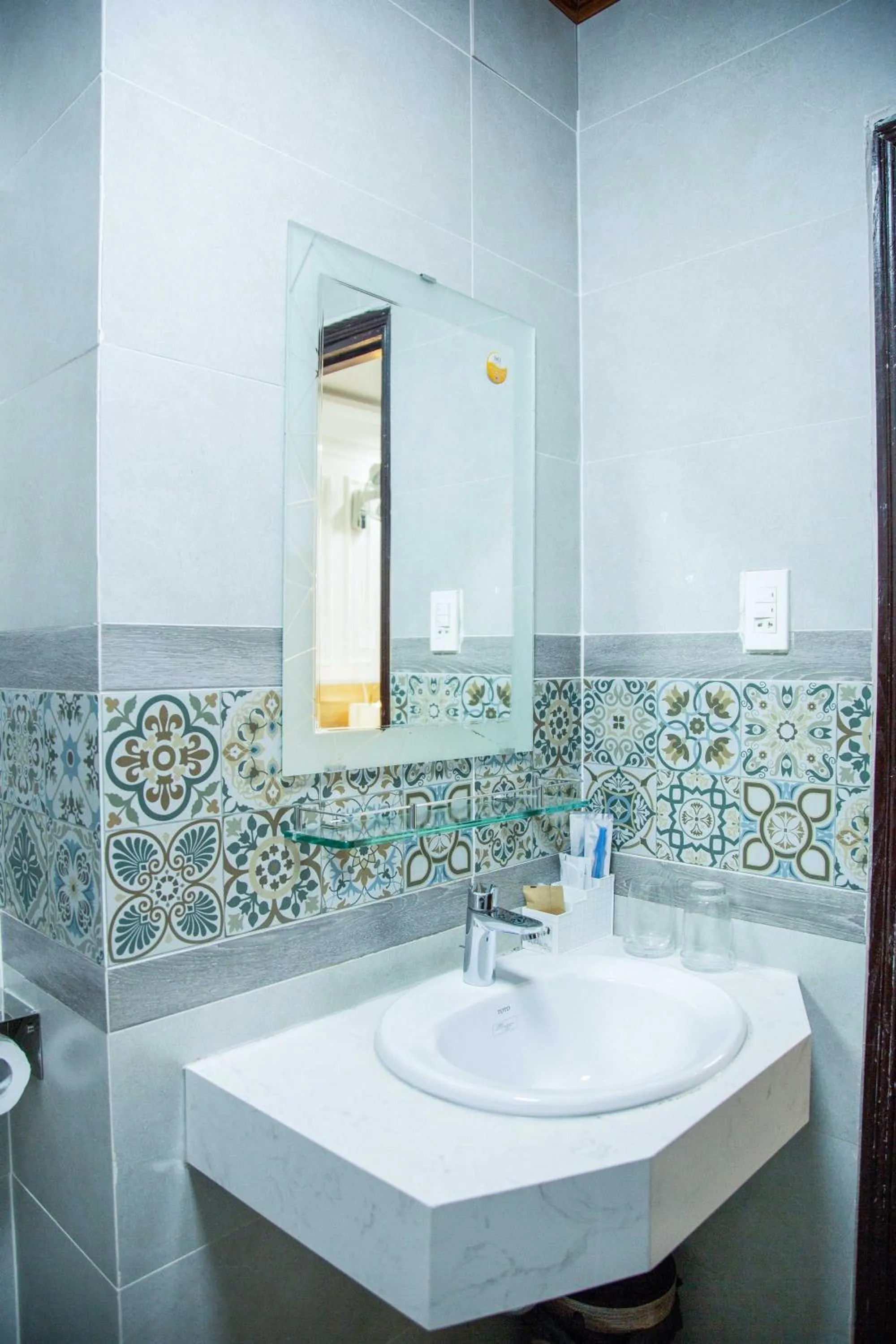 Bathroom in Sweet Lavender Hotel