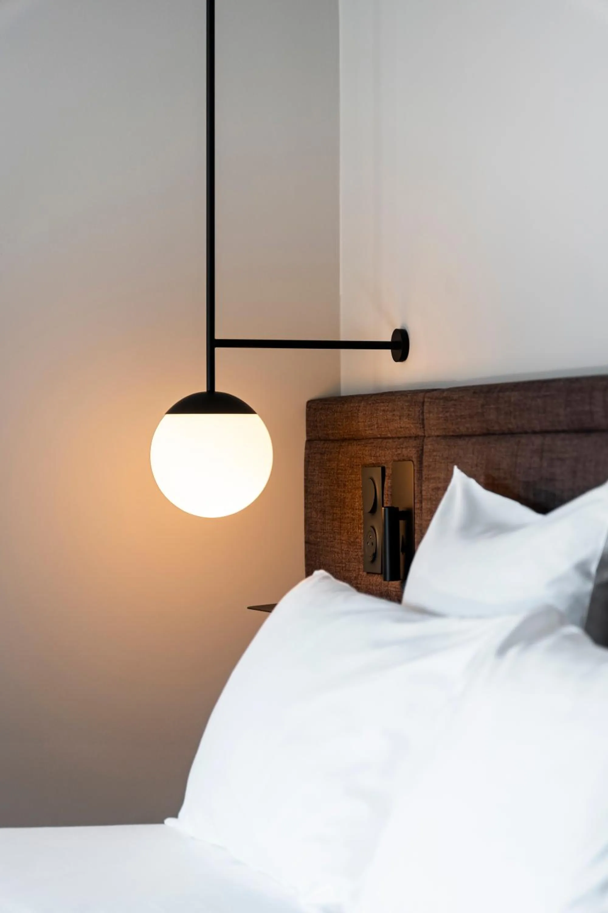 Bed in Novotel Belfort Centre Atria