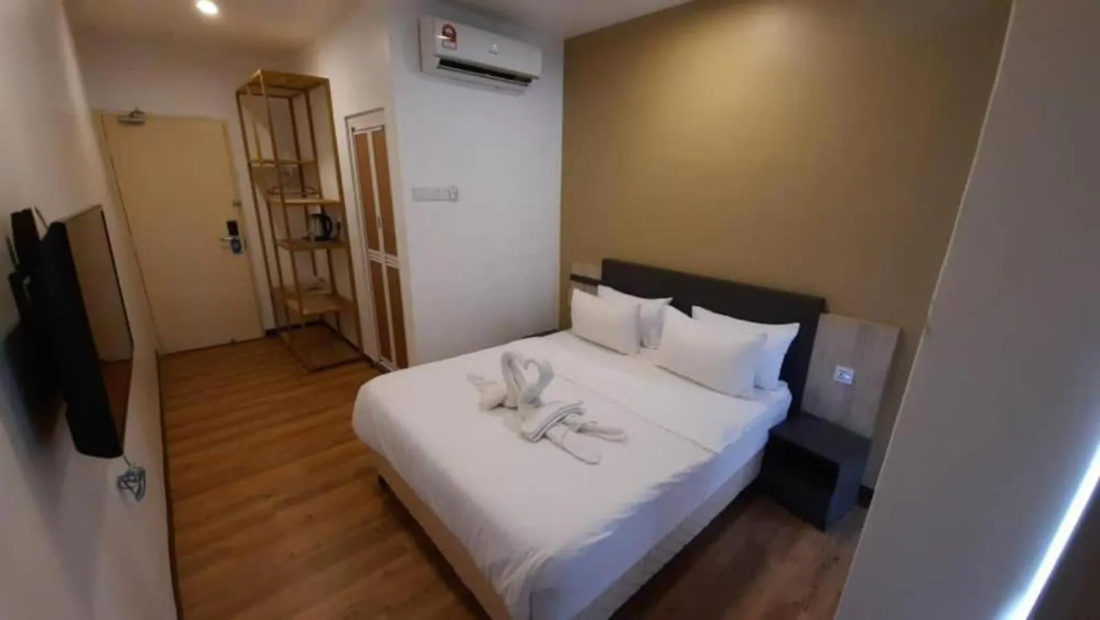 Bedroom, Bed in TT Dorf Hotel Taiping
