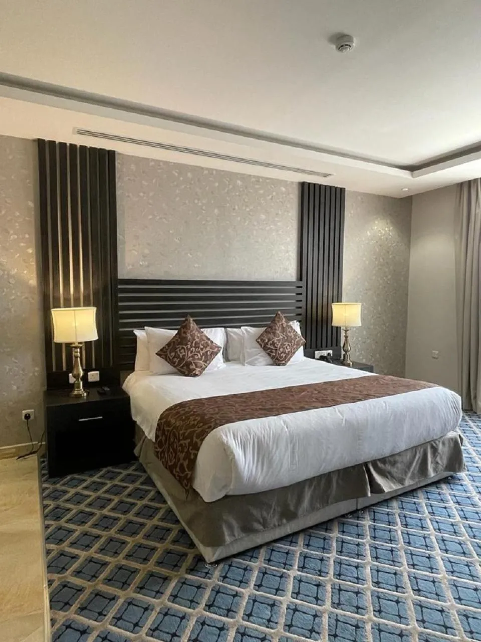 Bed in شقق قولد ان للشقق المخدومة