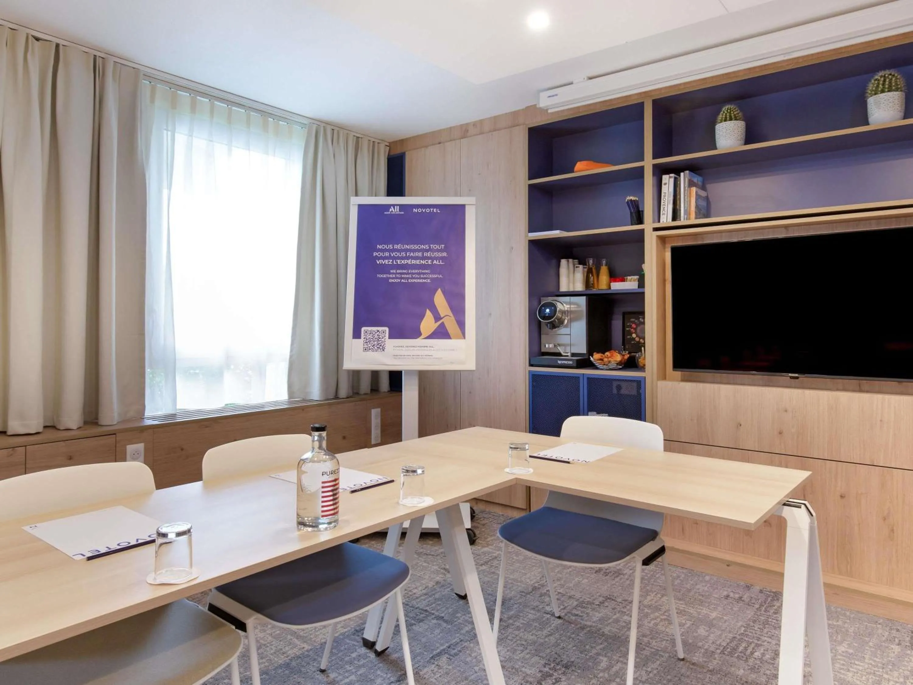 Meeting/conference room in Novotel Aix-en-Provence Pont de L'Arc