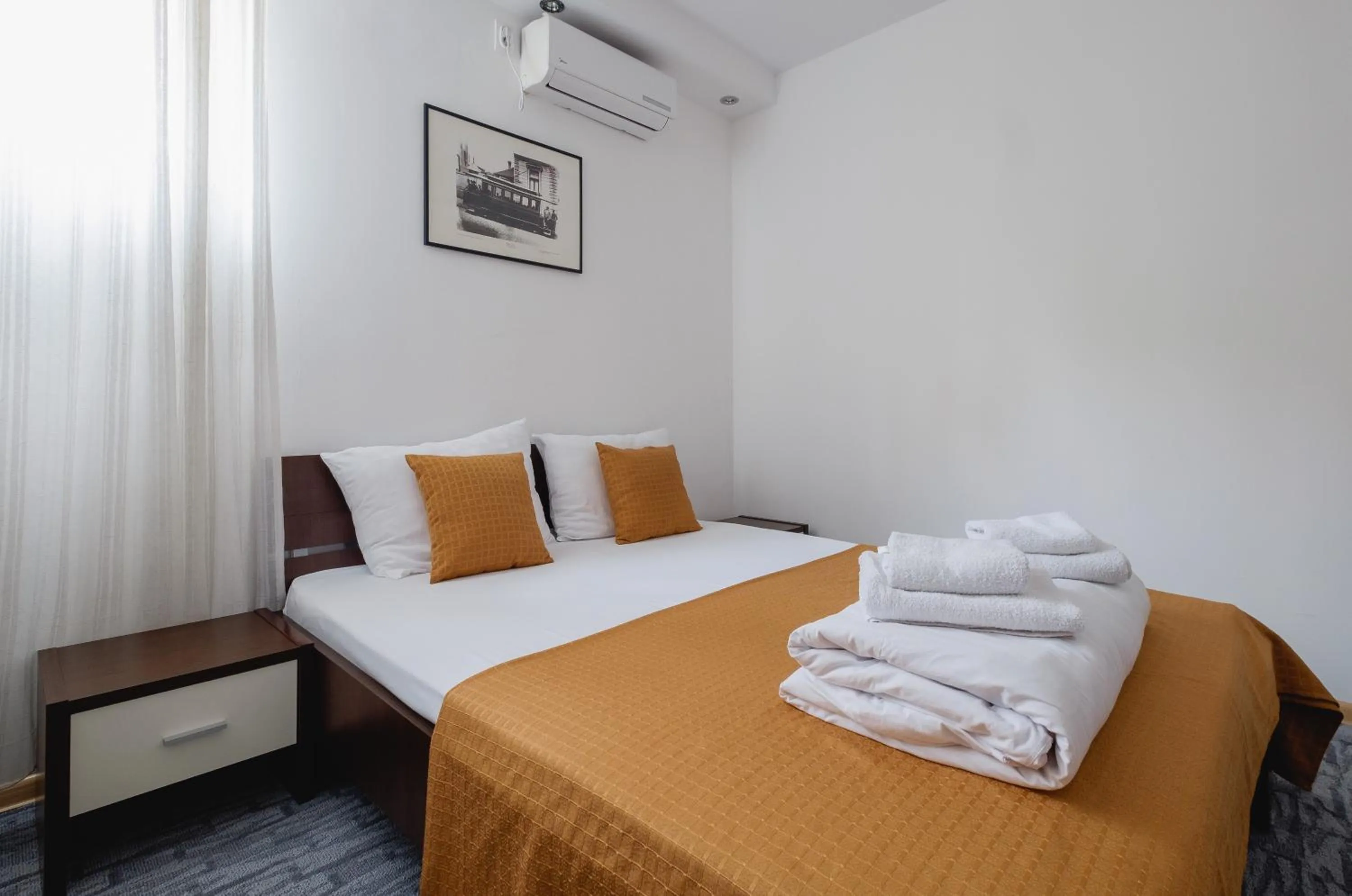 Other, Bed in Villa Bulevar