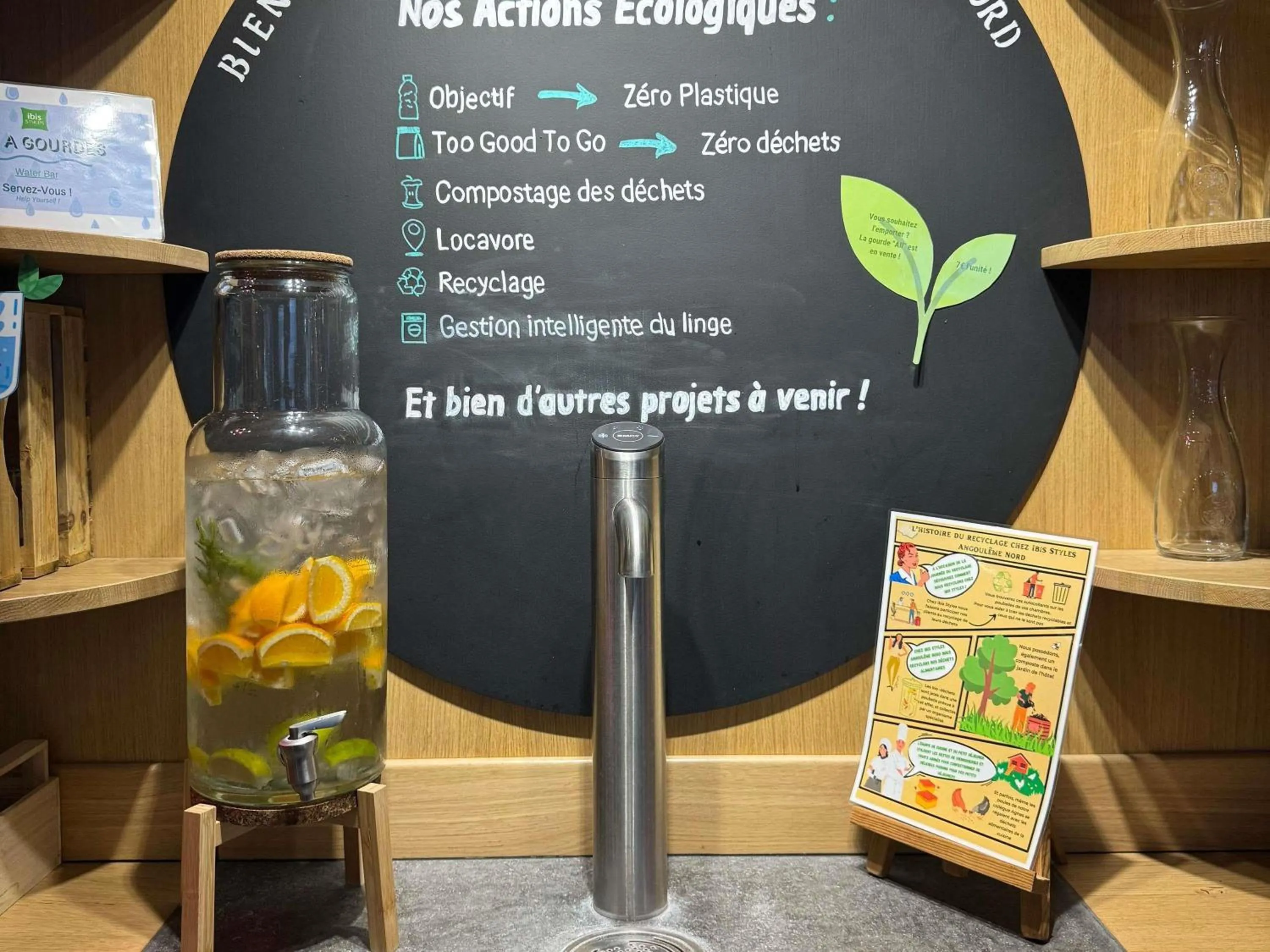 Property building in ibis Styles Angoulême Nord - hôtel restaurant