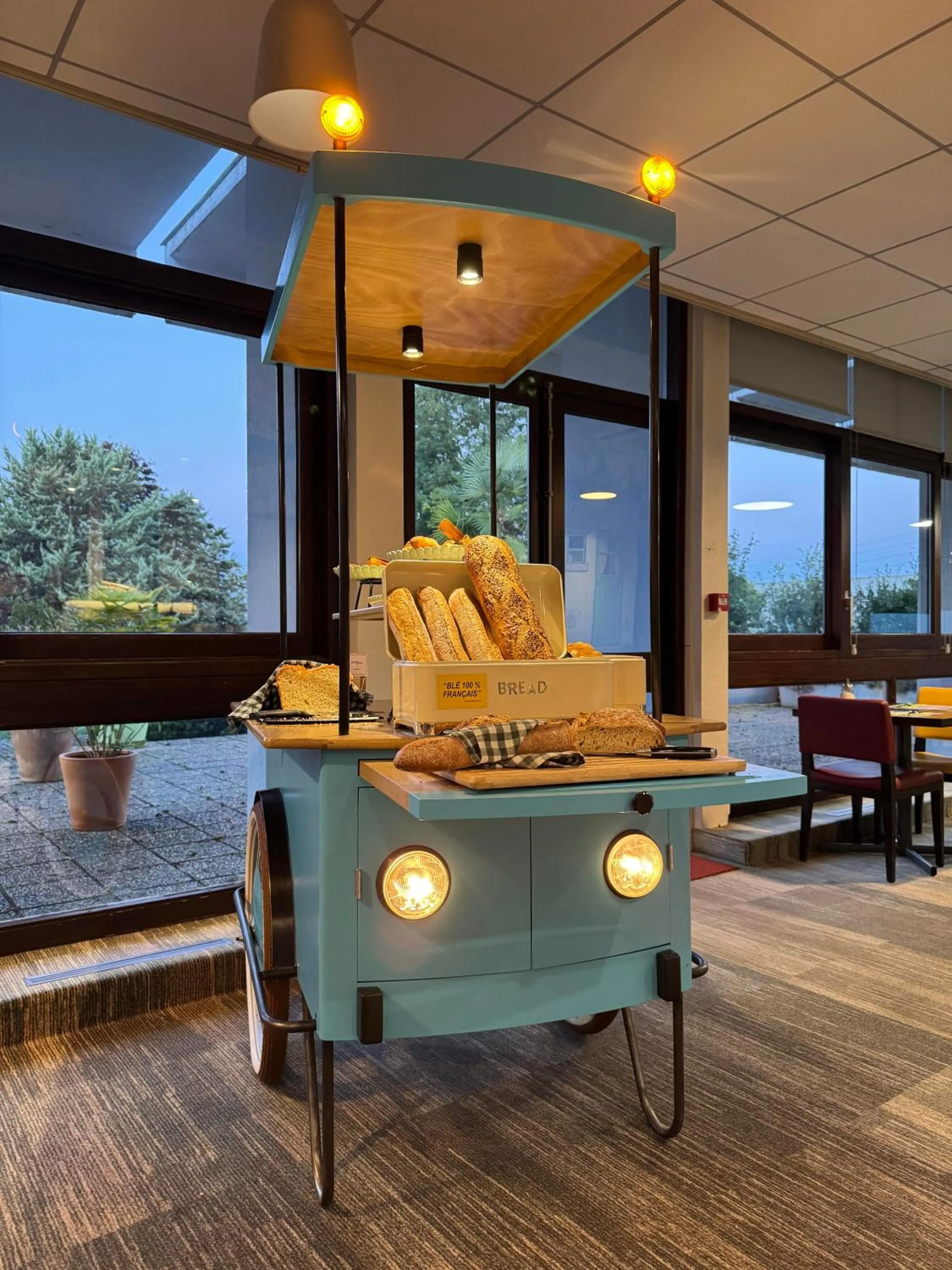 Breakfast in ibis Styles Angoulême Nord - hôtel restaurant