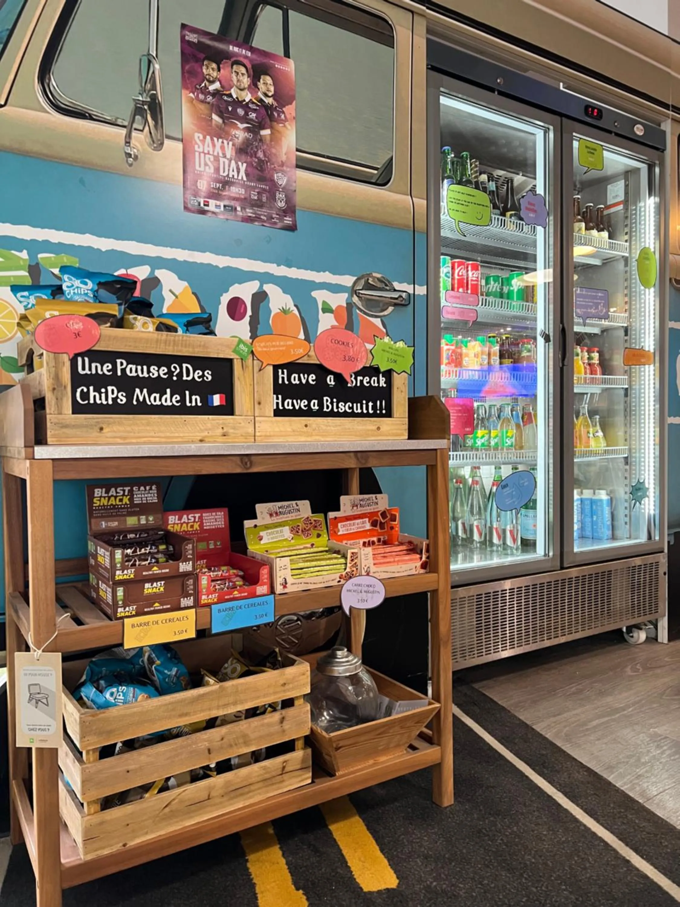 Lobby or reception in ibis Styles Angoulême Nord - hôtel restaurant