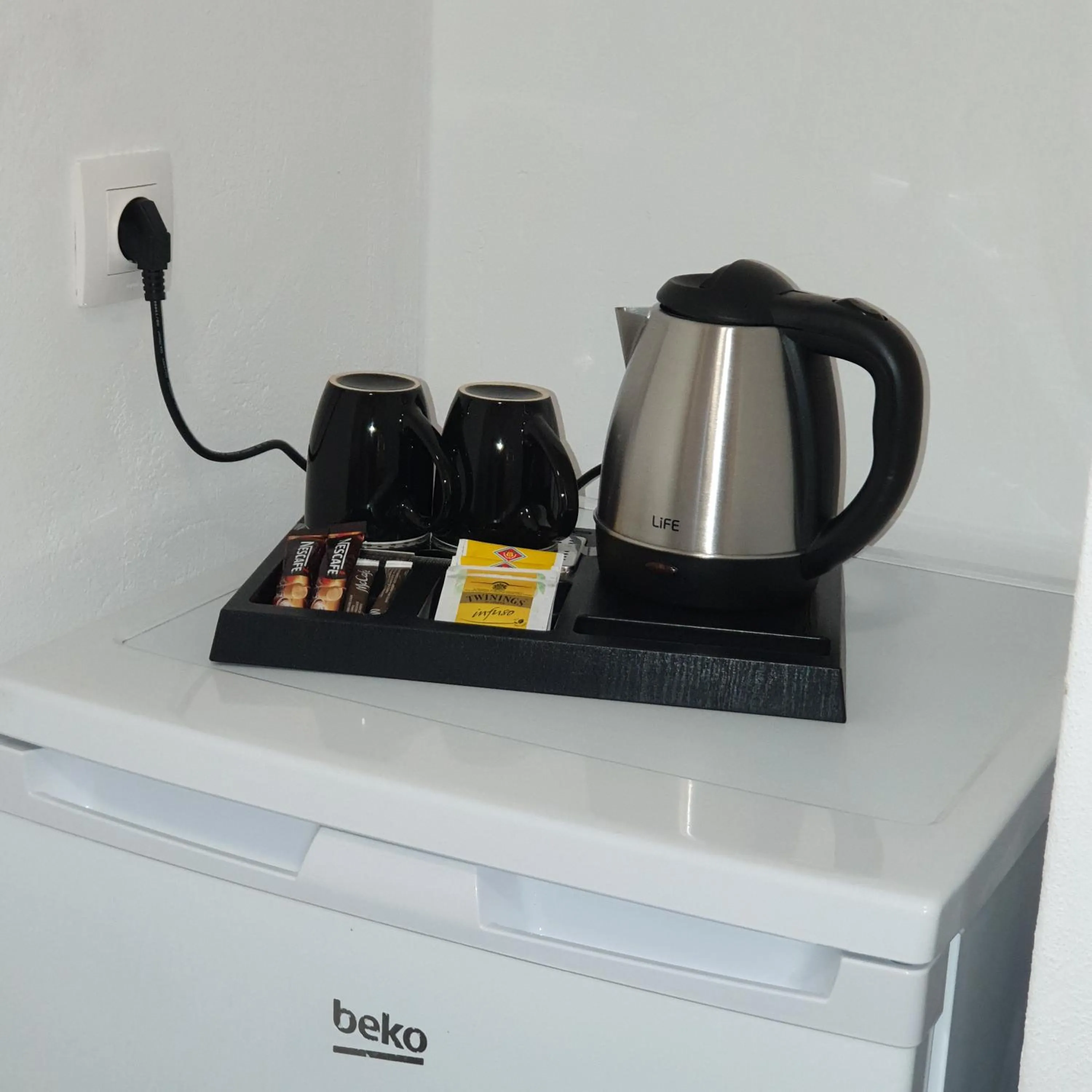 Coffee/tea facilities in Sagma Central Rooms
