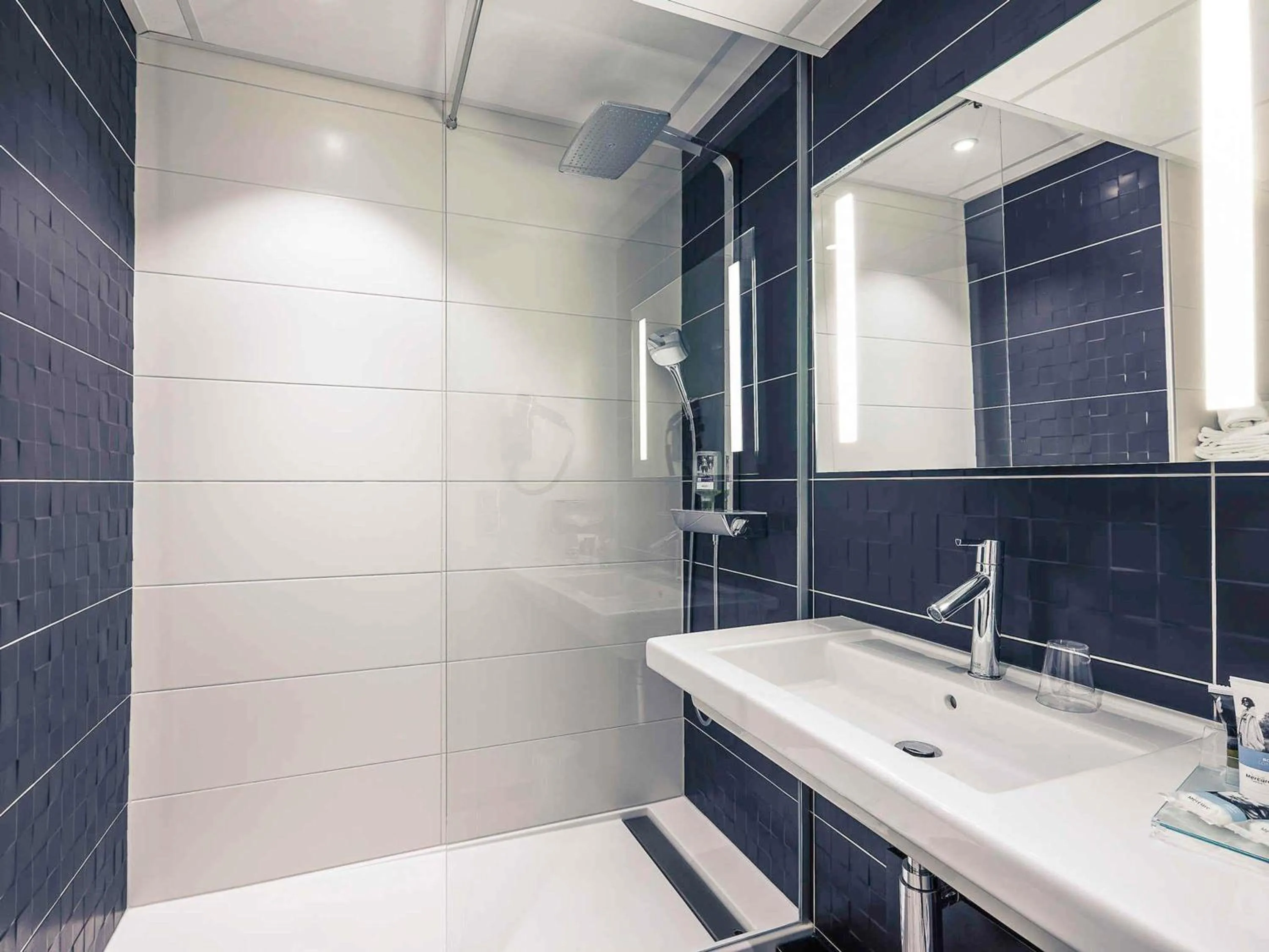 Bedroom in Mercure Colmar Centre Unterlinden