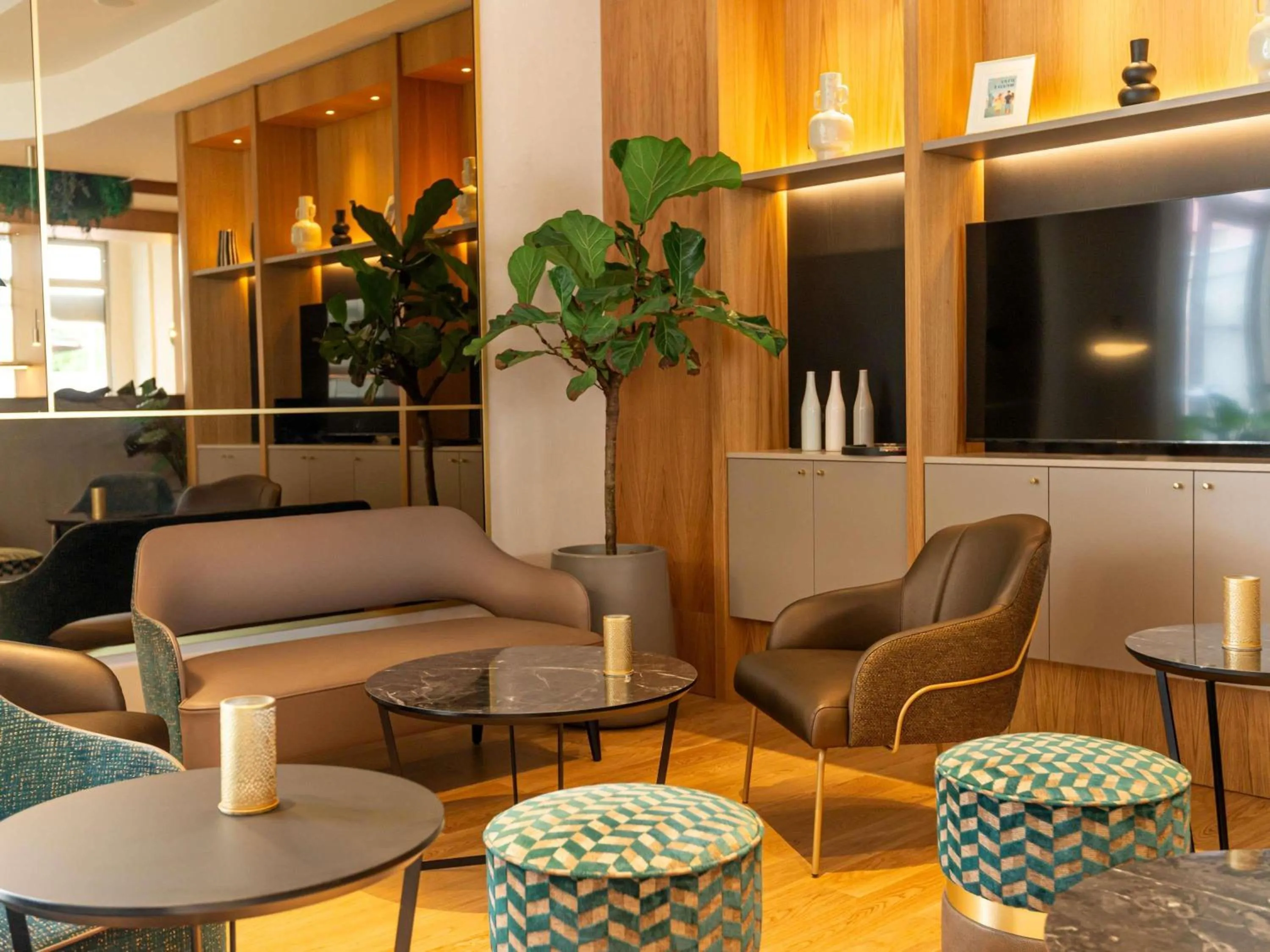 Lounge or bar in Mercure Colmar Centre Unterlinden