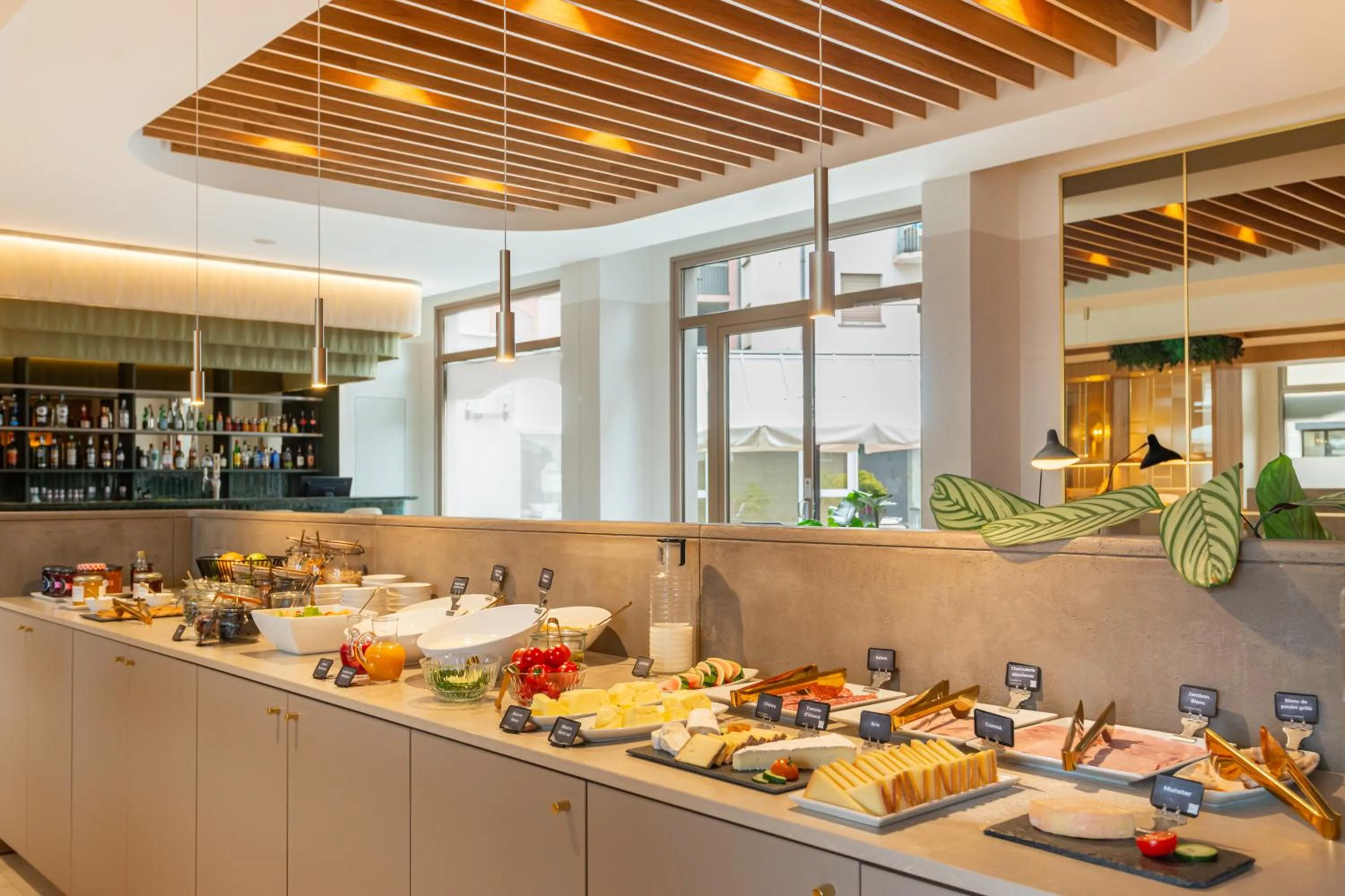 Breakfast in Mercure Colmar Centre Unterlinden