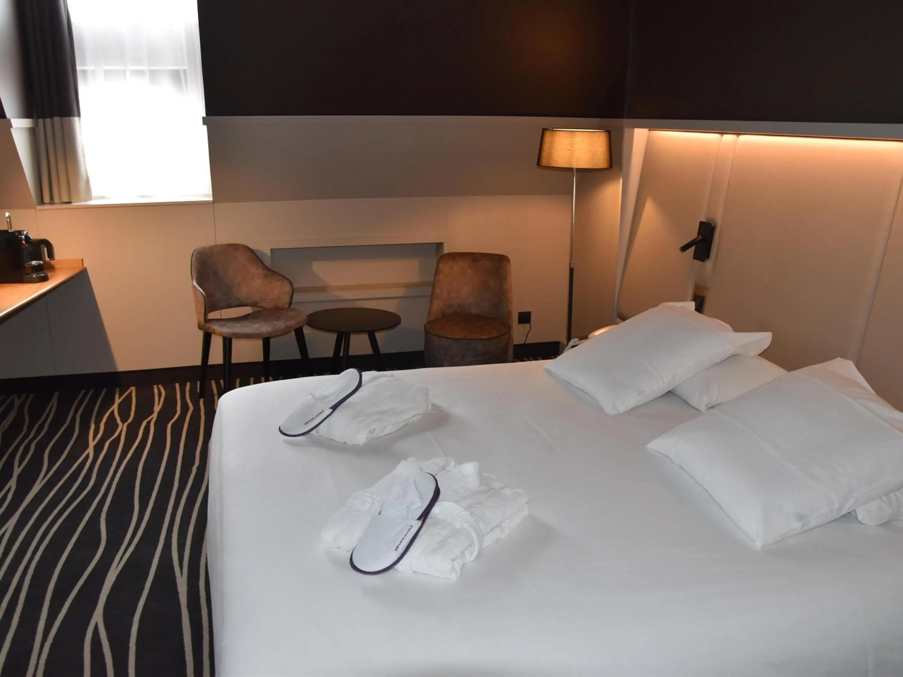 Bedroom, Bed in Mercure Colmar Centre Unterlinden