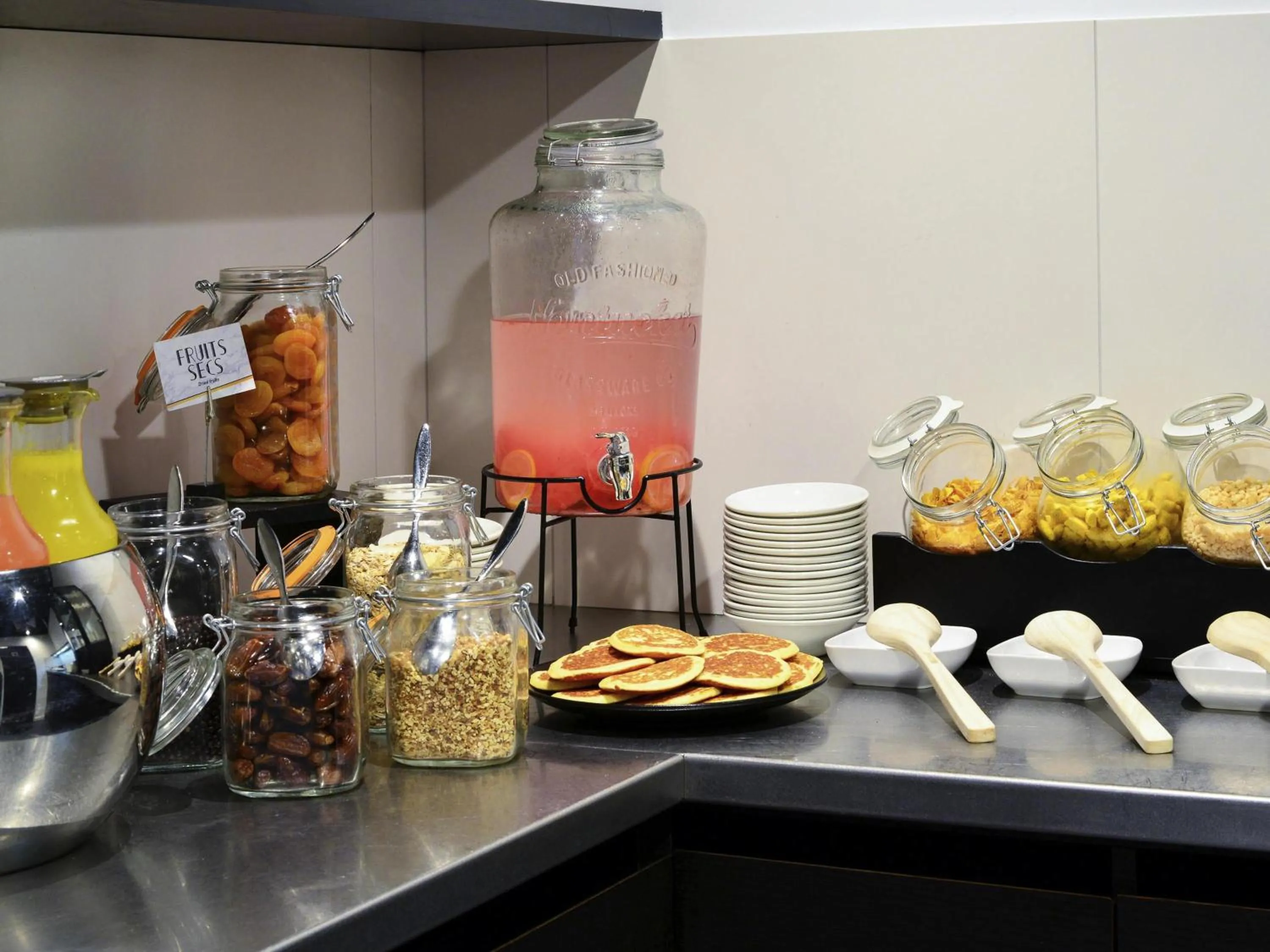 Breakfast in Mercure Paris Ivry Quai De Seine