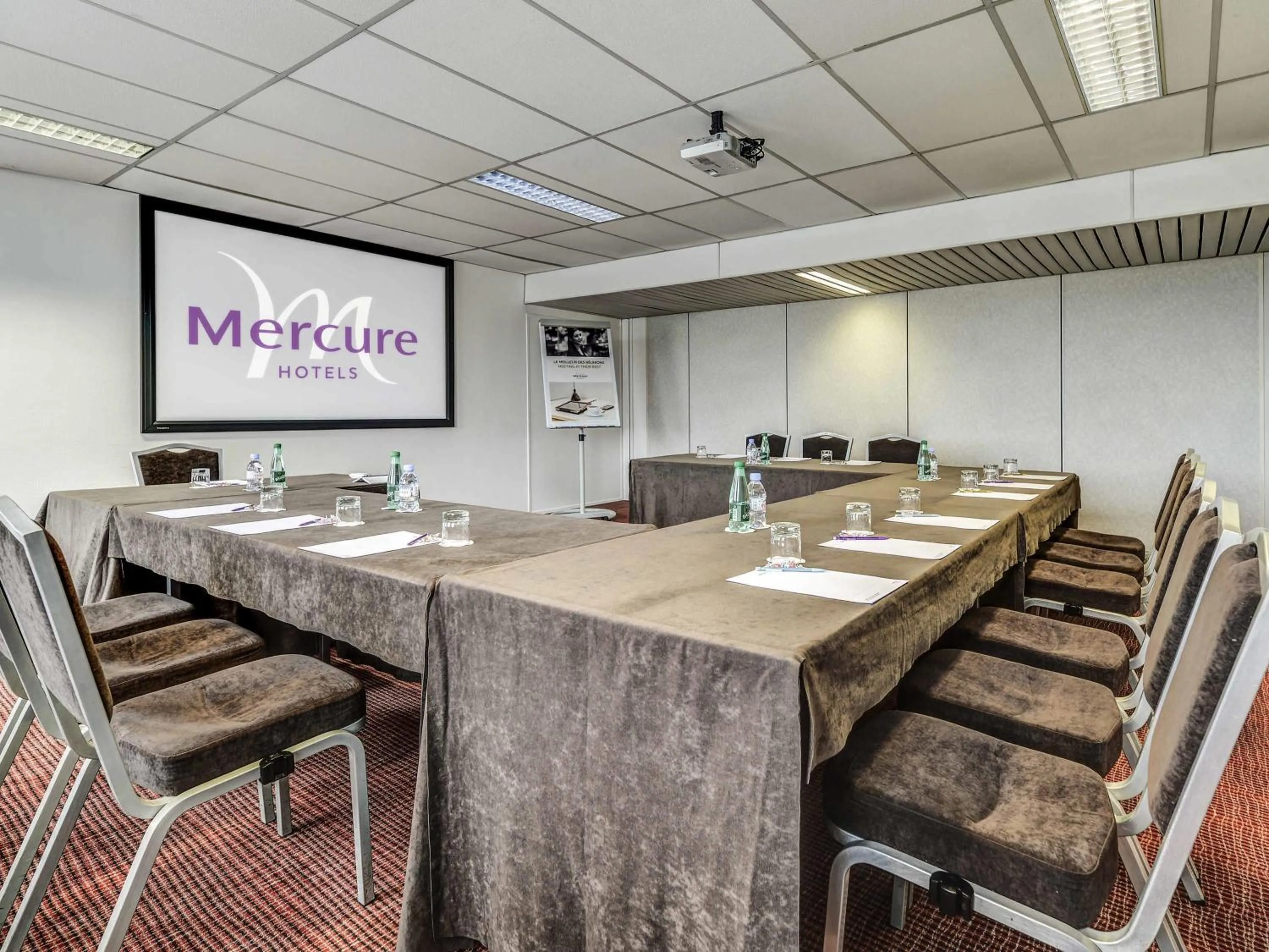 Meeting/conference room in Mercure Paris Ivry Quai De Seine