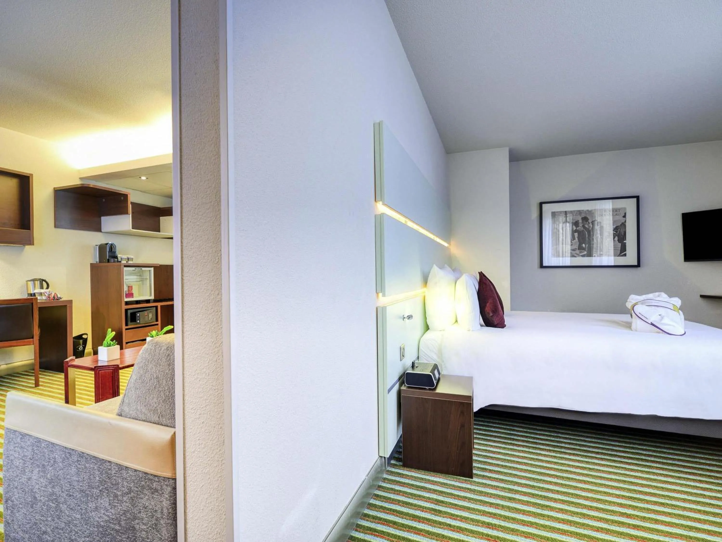 Bedroom, Bed in Mercure Paris Ivry Quai De Seine