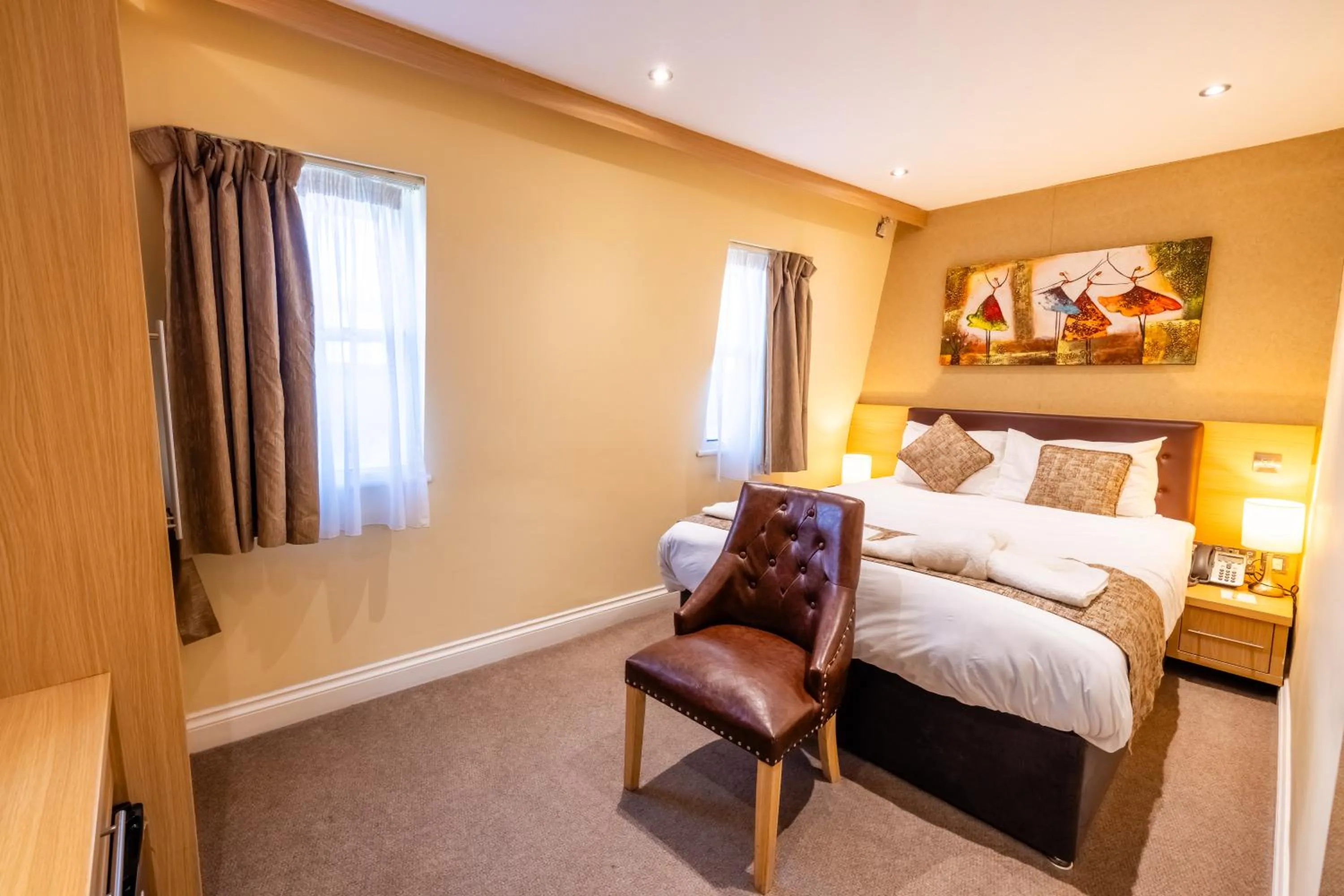 Bed in The Shoreditch Inn