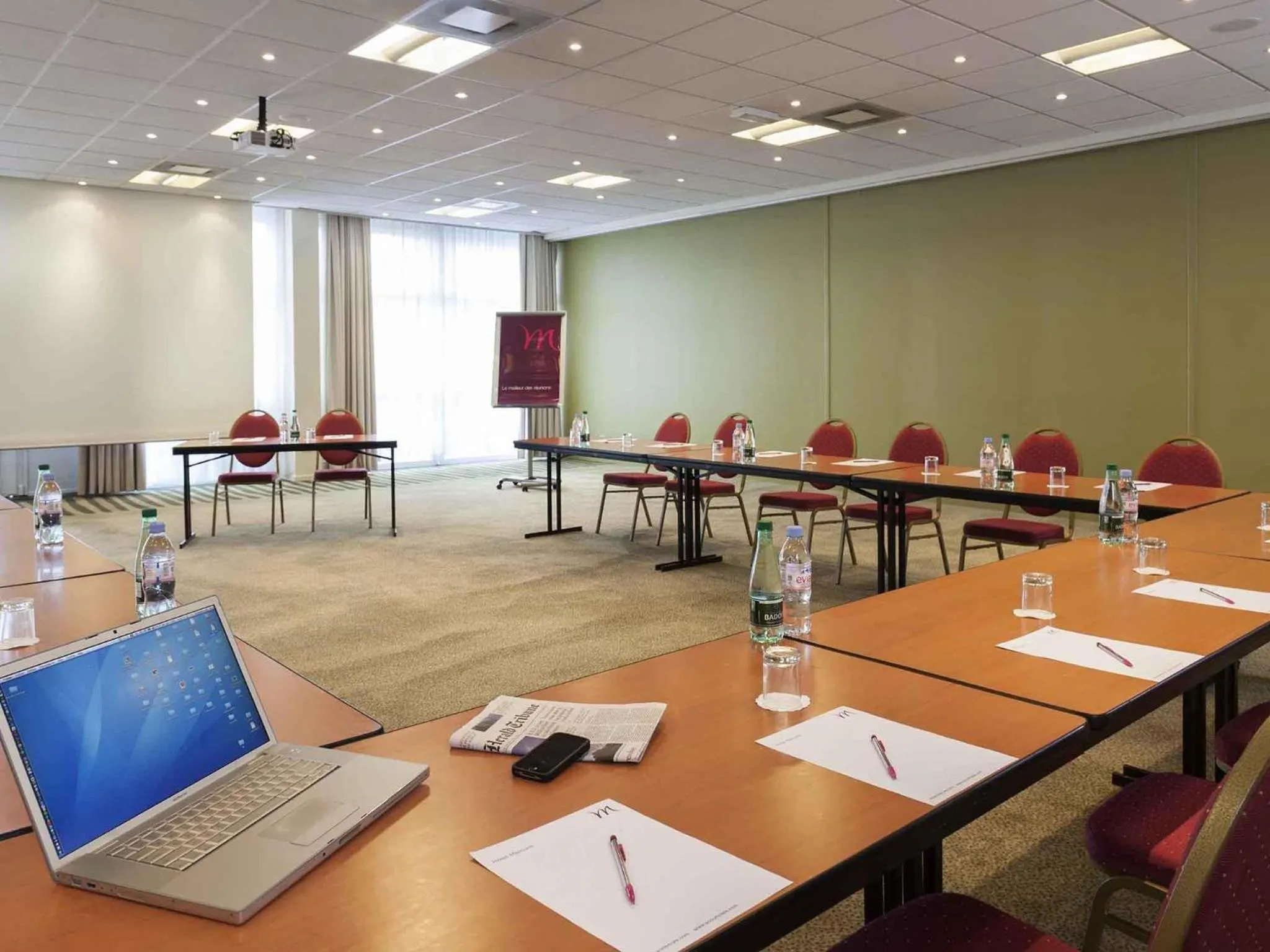 Meeting/conference room in Mercure Paris Le Bourget Aeroport