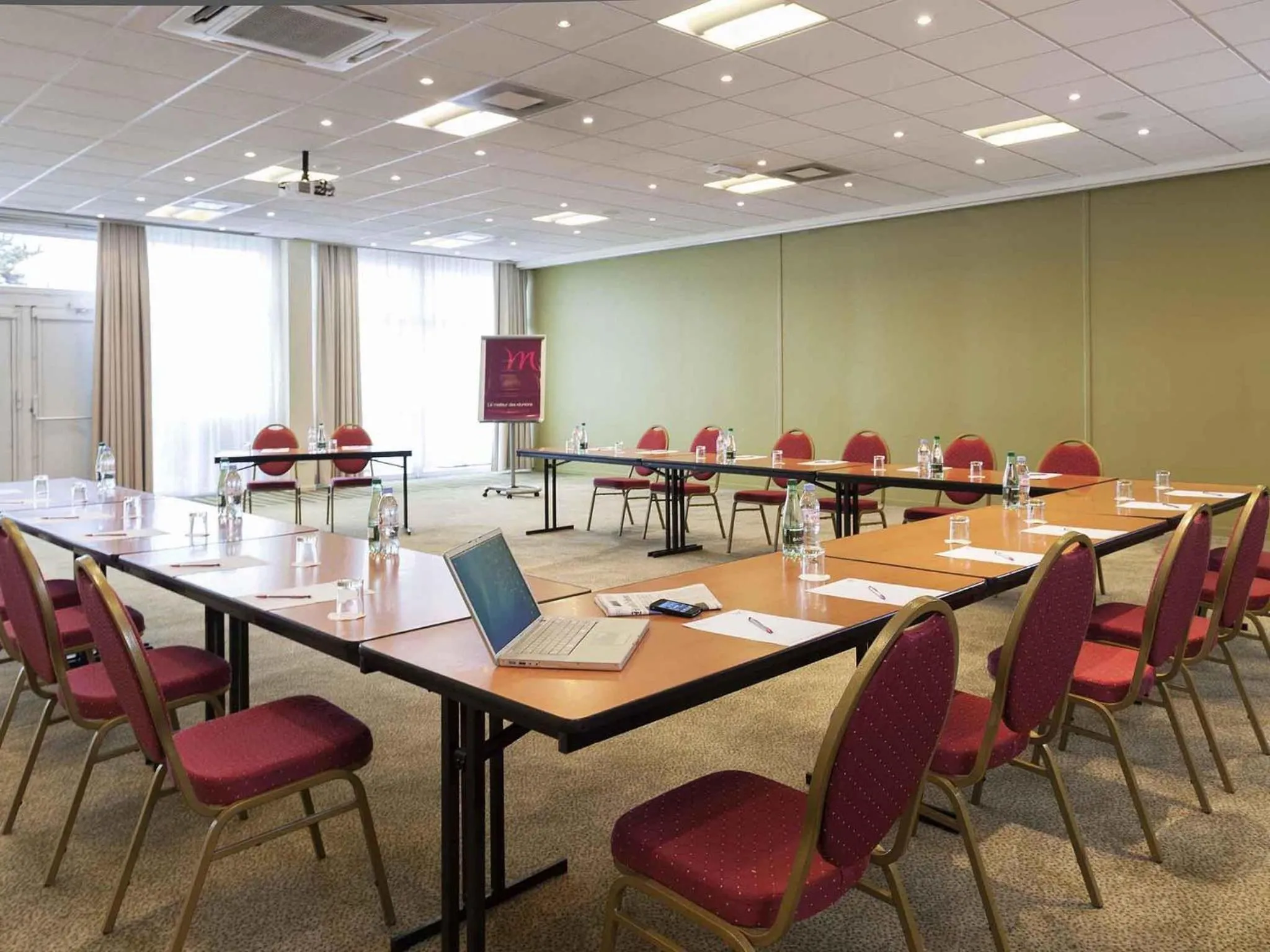 Meeting/conference room in Mercure Paris Le Bourget Aeroport