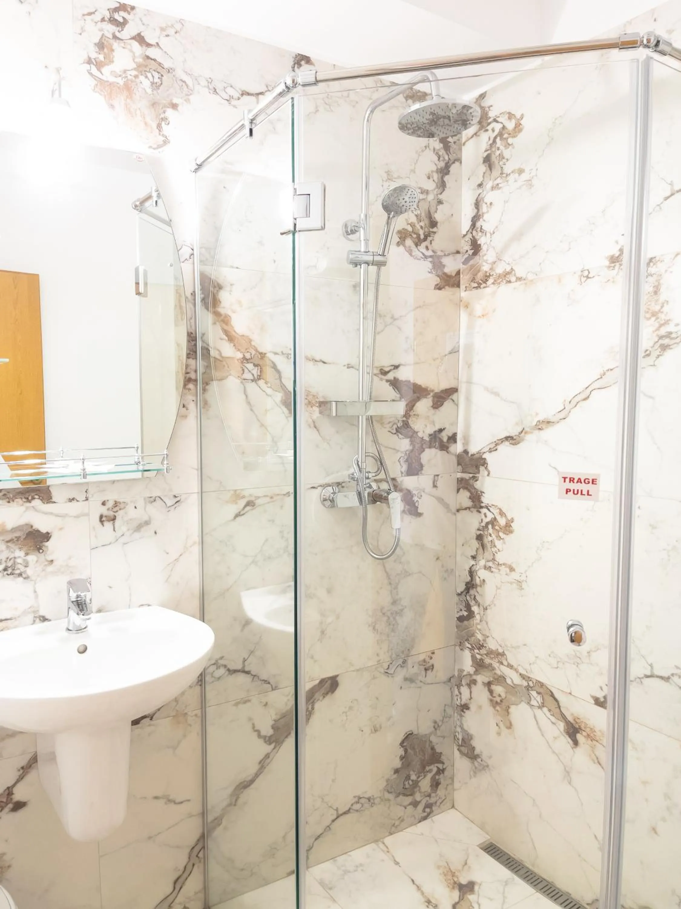 Bathroom in Hotel Eden