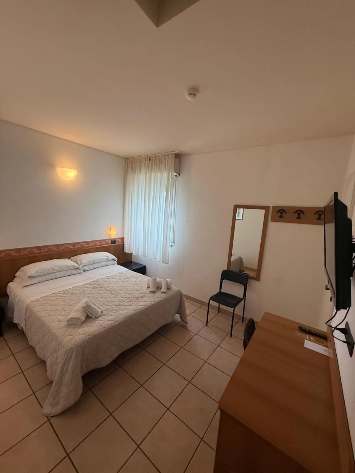 Bedroom, Bed in Hotel Berenice