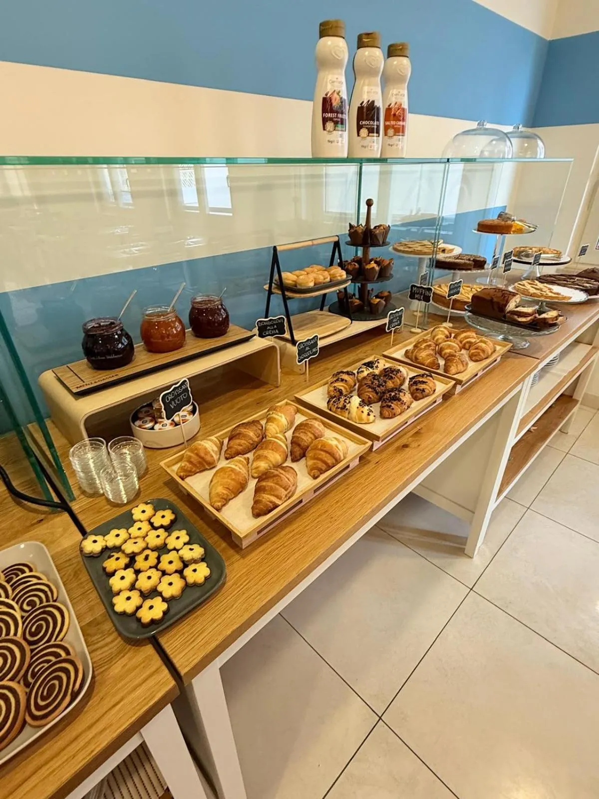 Buffet breakfast in Hotel Berenice