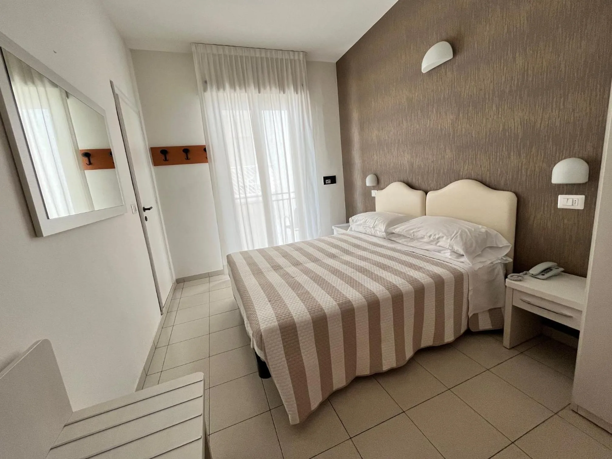 Bed in Hotel Berenice