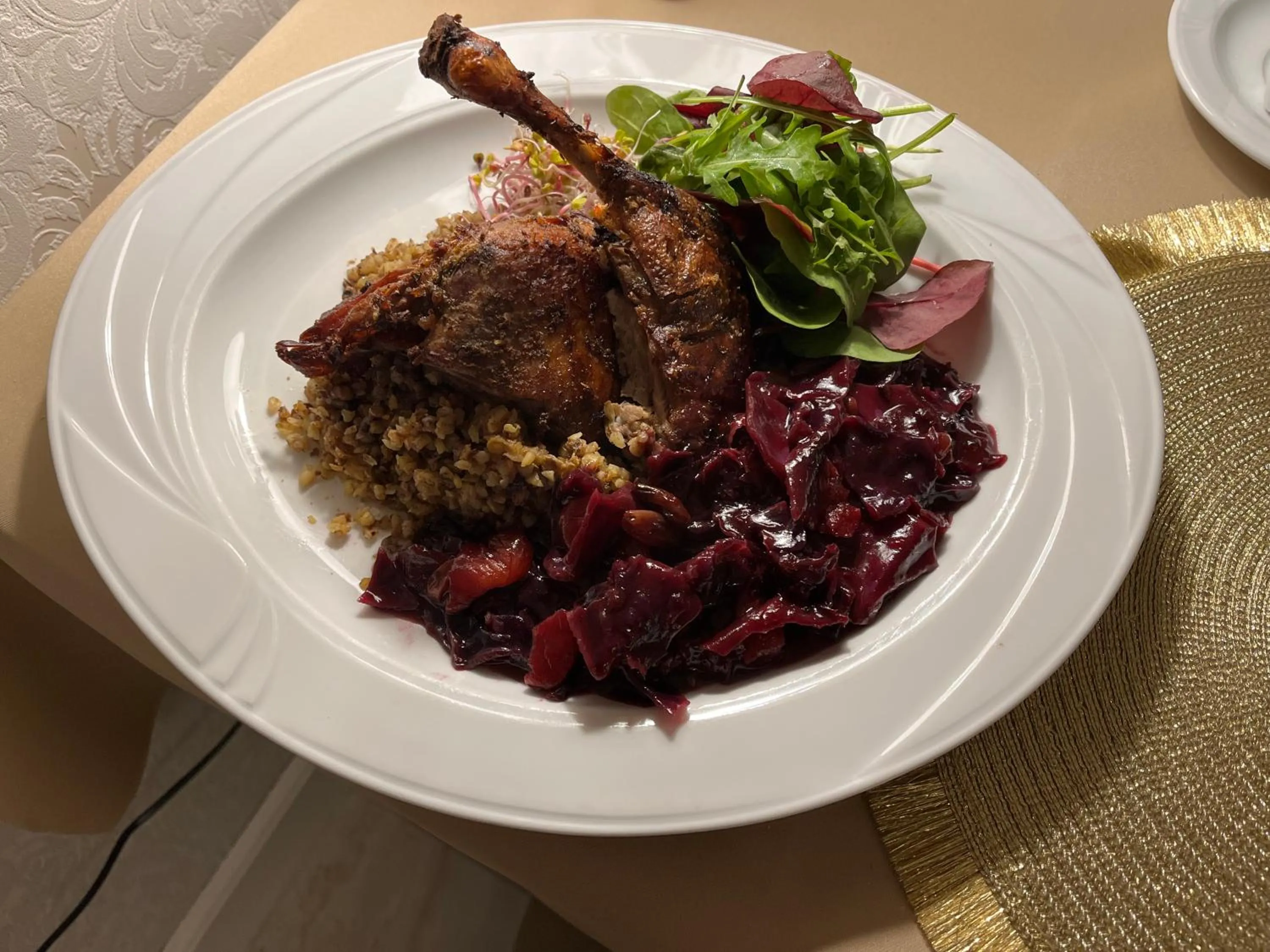 Restaurant/places to eat in Villa Dudziak