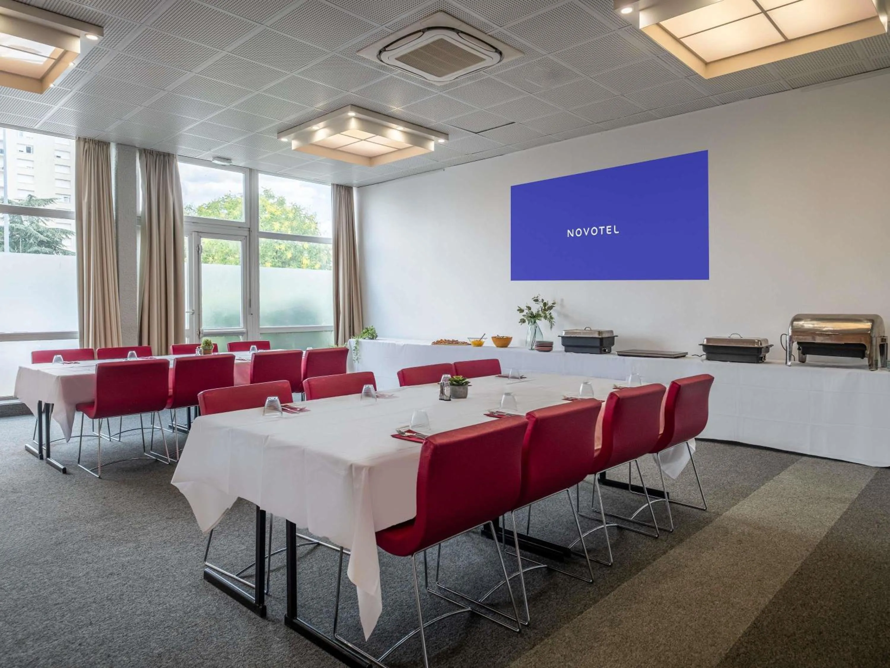 Meeting/conference room in Novotel Le Mans