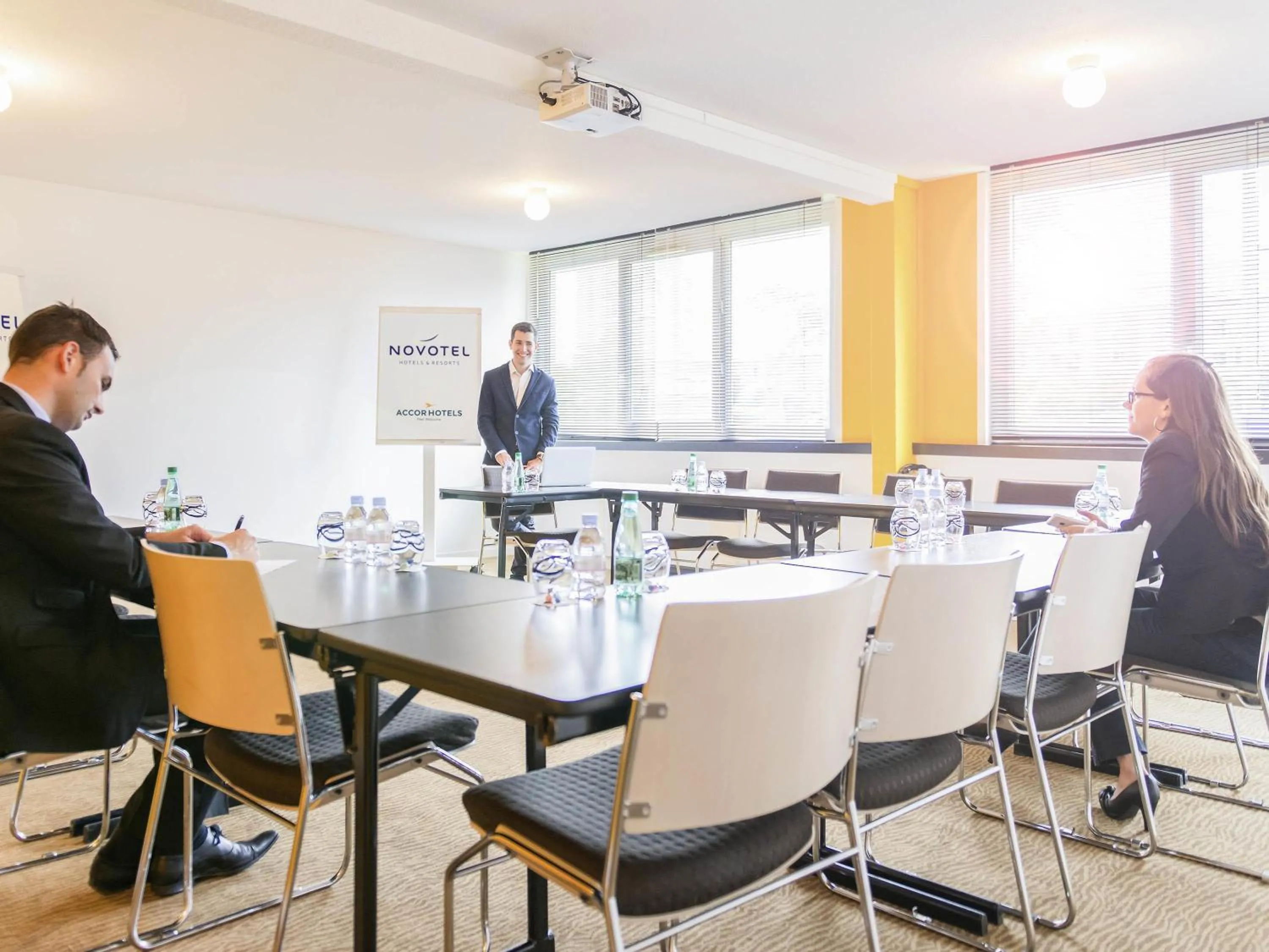 Meeting/conference room in Novotel Le Mans