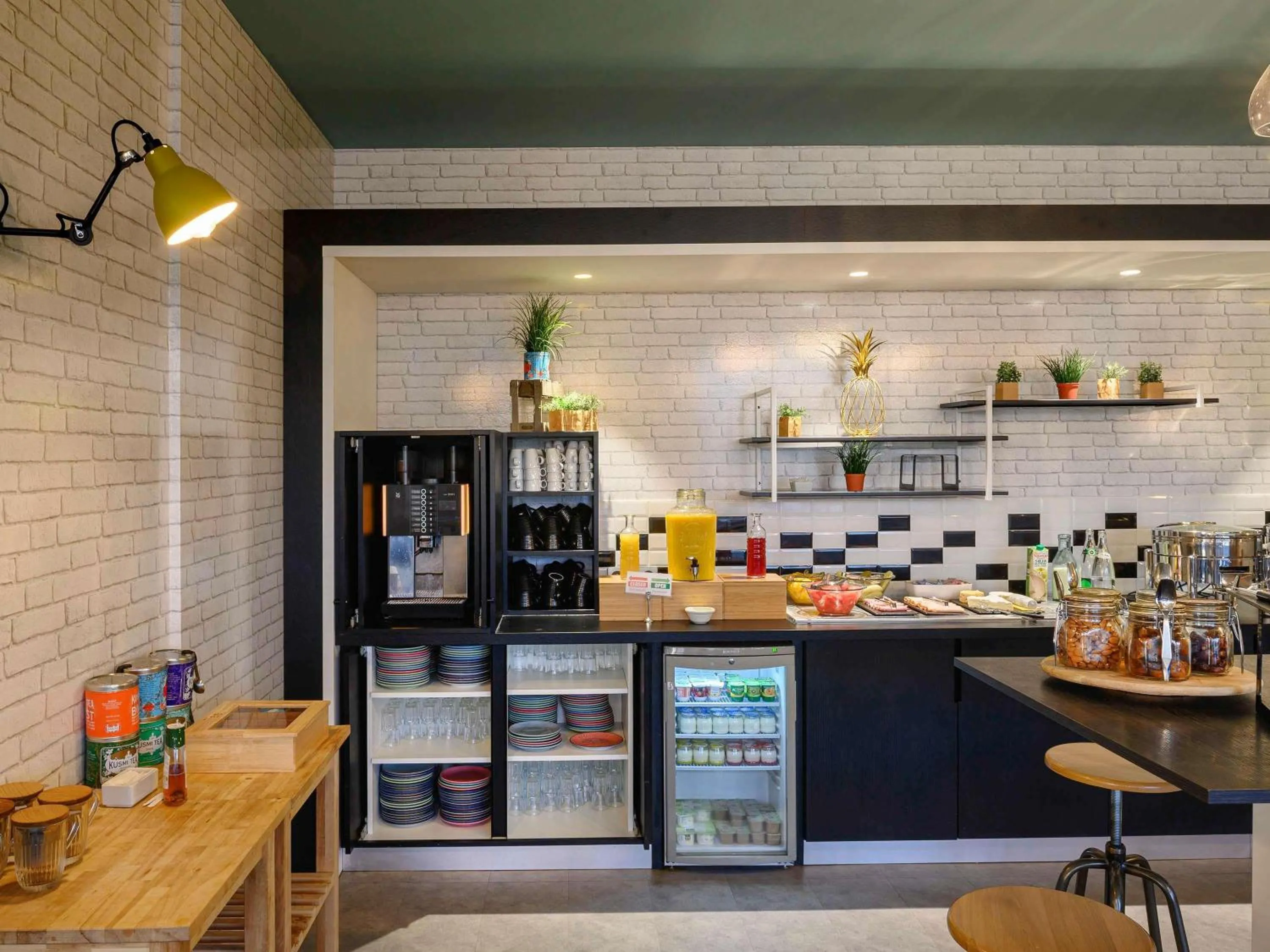 Breakfast in Novotel Le Mans