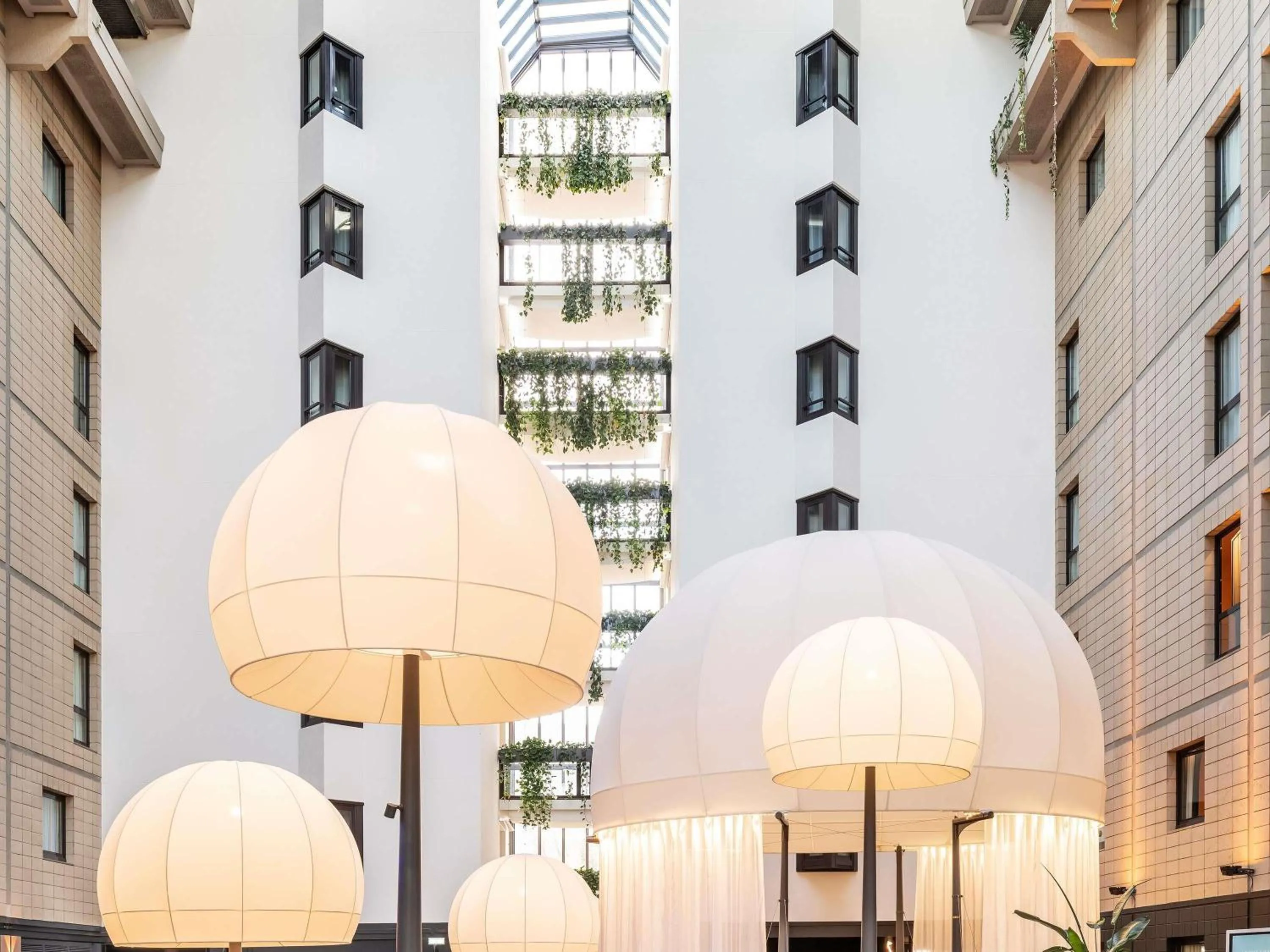 Property building in Mercure Paris Porte De Versailles Expo