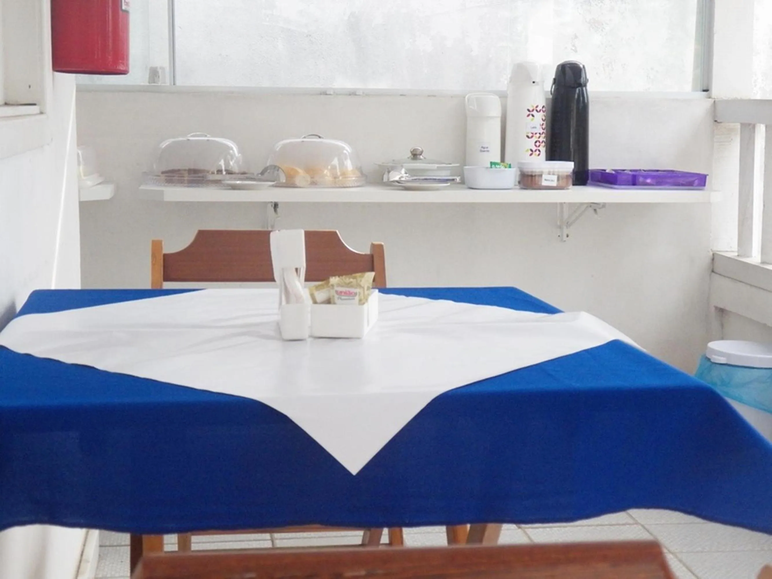 Restaurant/places to eat, Bed in Nascimento Suites