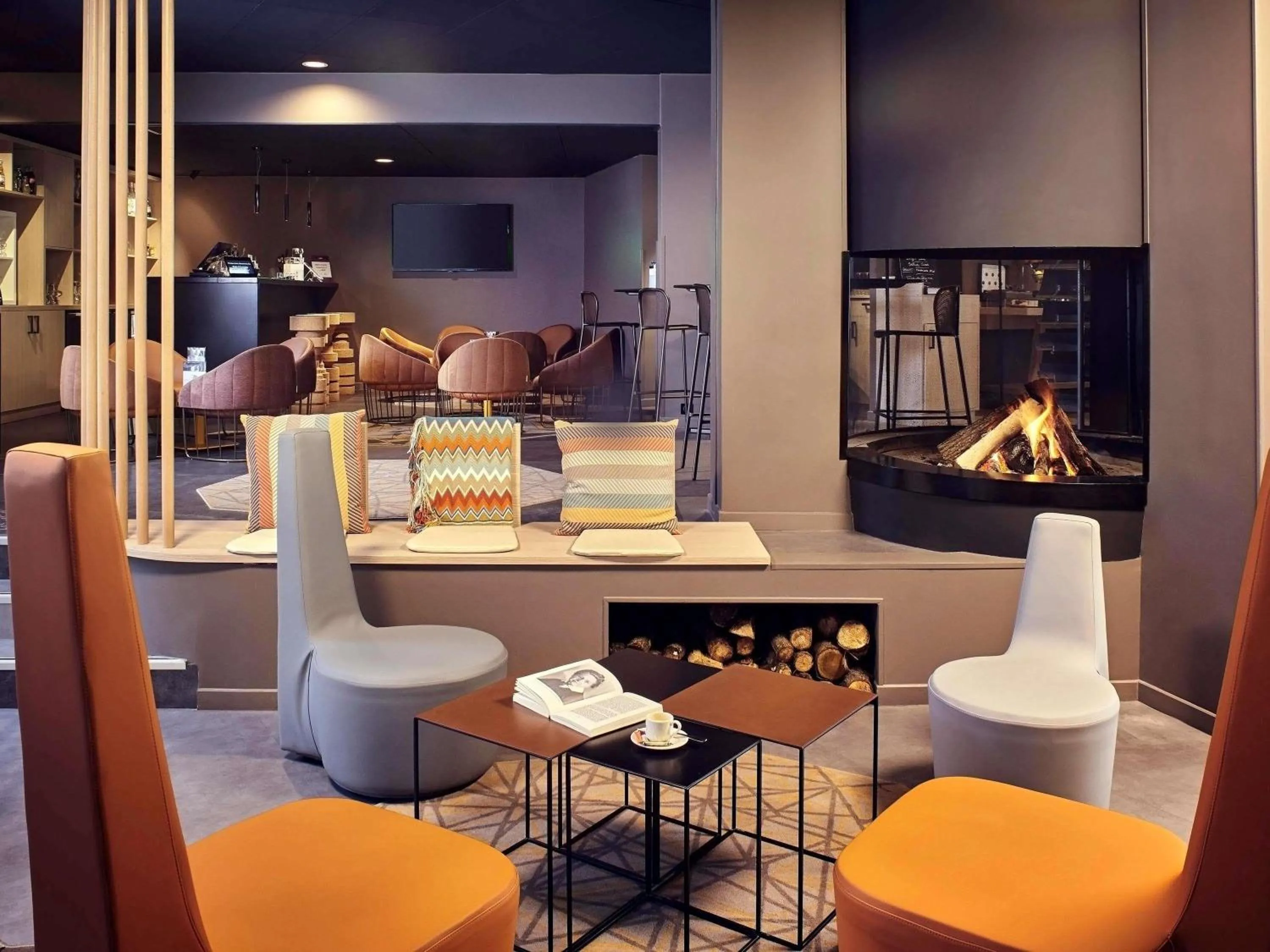 Property building in Mercure Paris Sud Les Ulis-Courtaboeuf