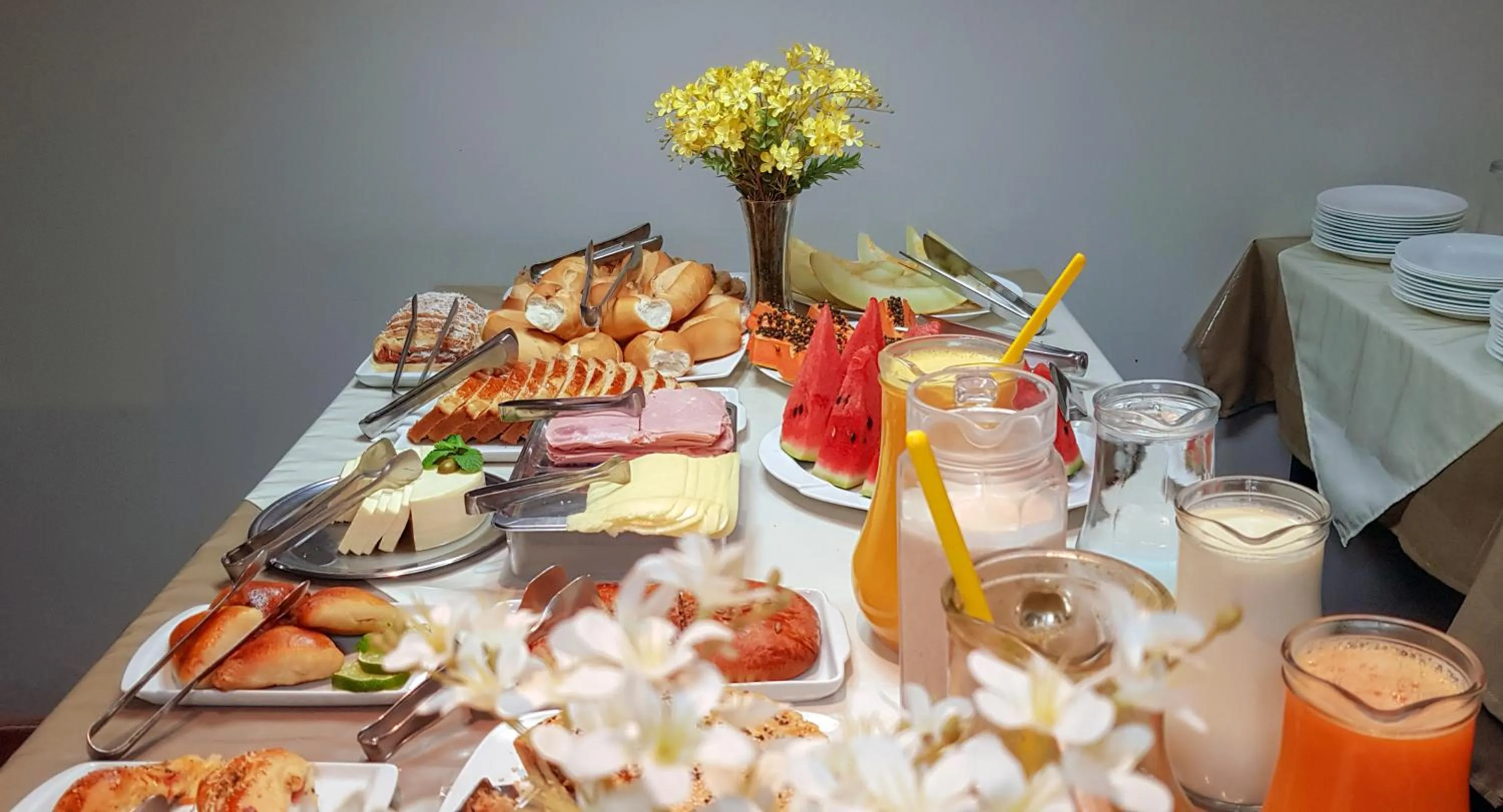 Food and drinks in Hotel Pousada Calliandra