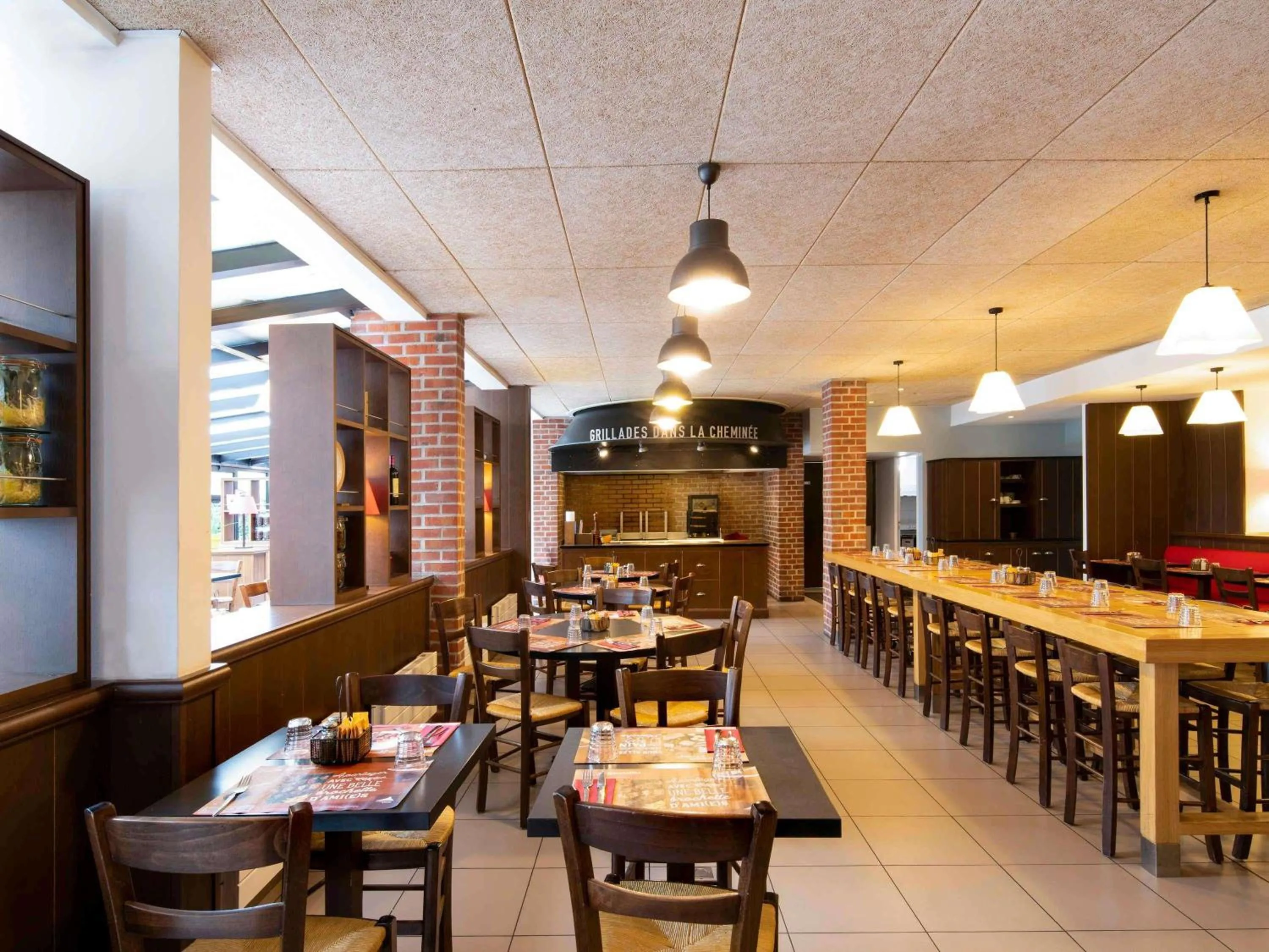 Restaurant/places to eat in ibis Styles Parc des Expositions de Villepinte