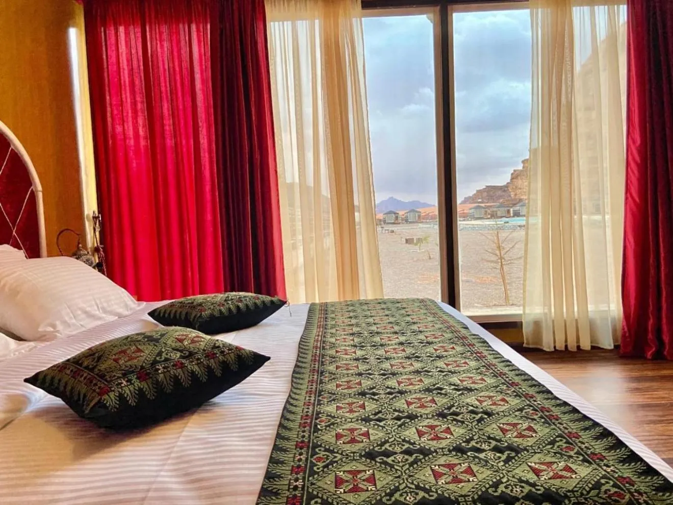 Photo of the whole room, Bed in Al Sultana Luxury Camp