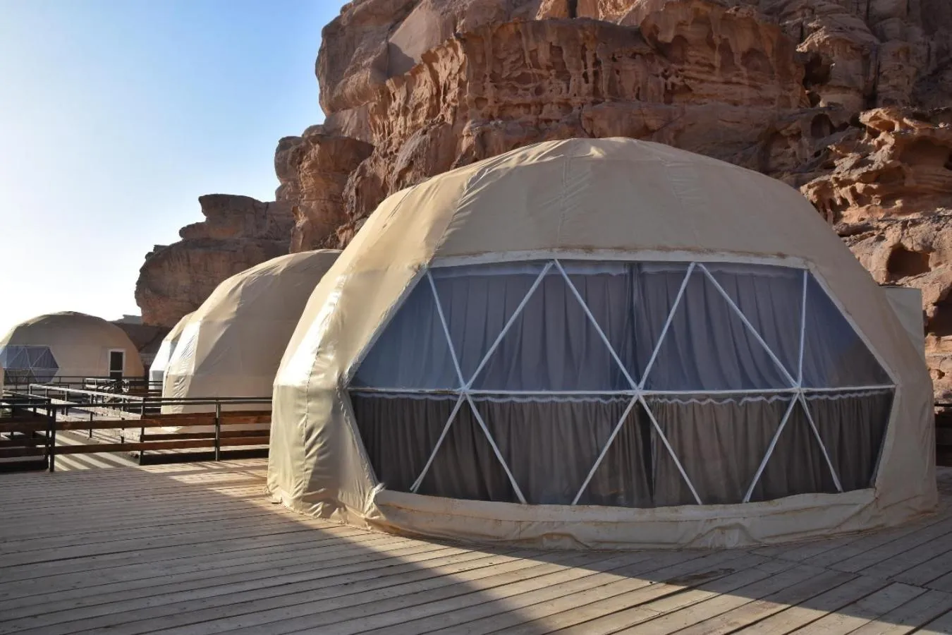 Guests in Al Sultana Luxury Camp