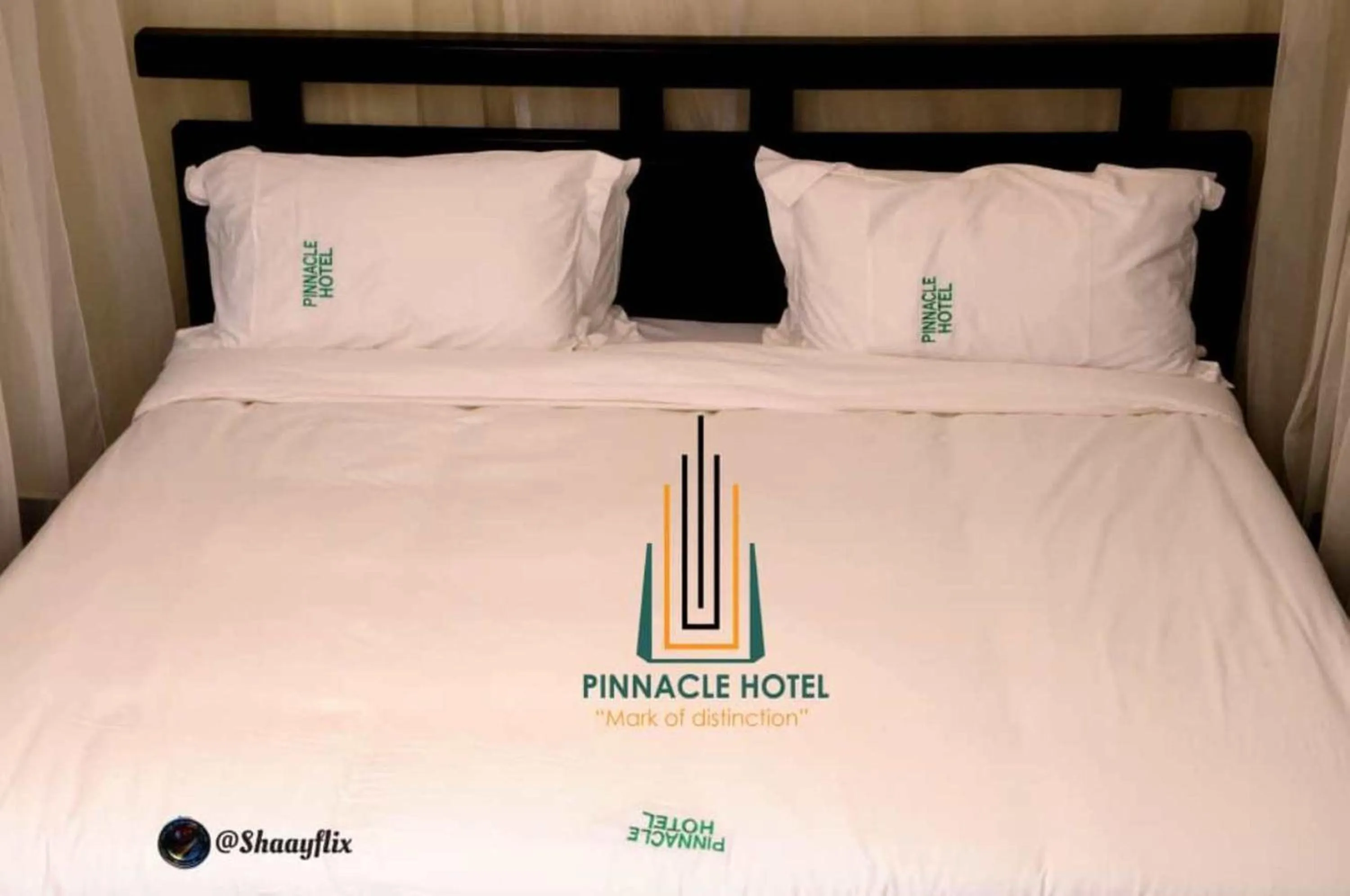 Bed in Pinnacle Hotel Mbarara