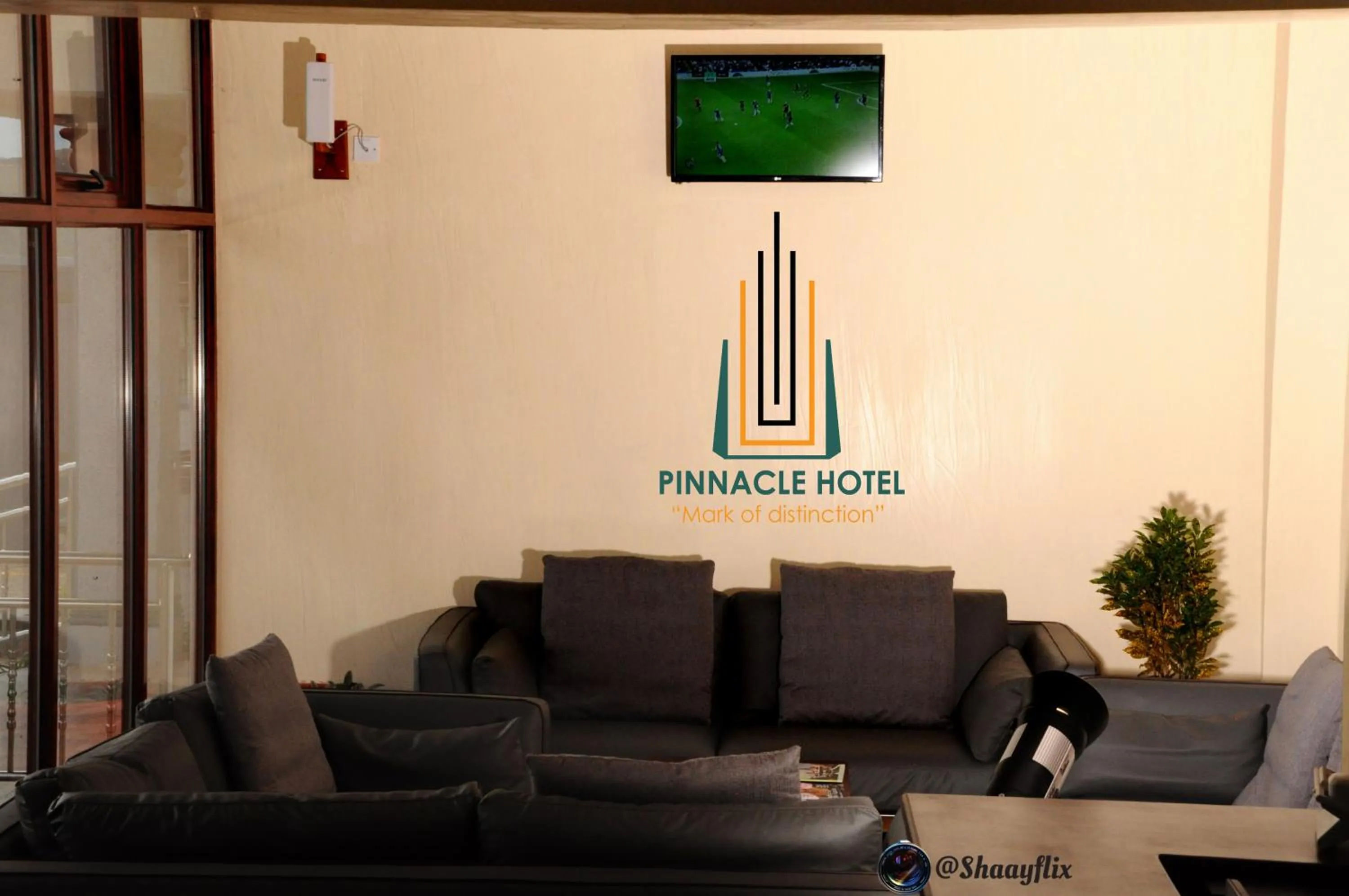 Lounge or bar in Pinnacle Hotel Mbarara