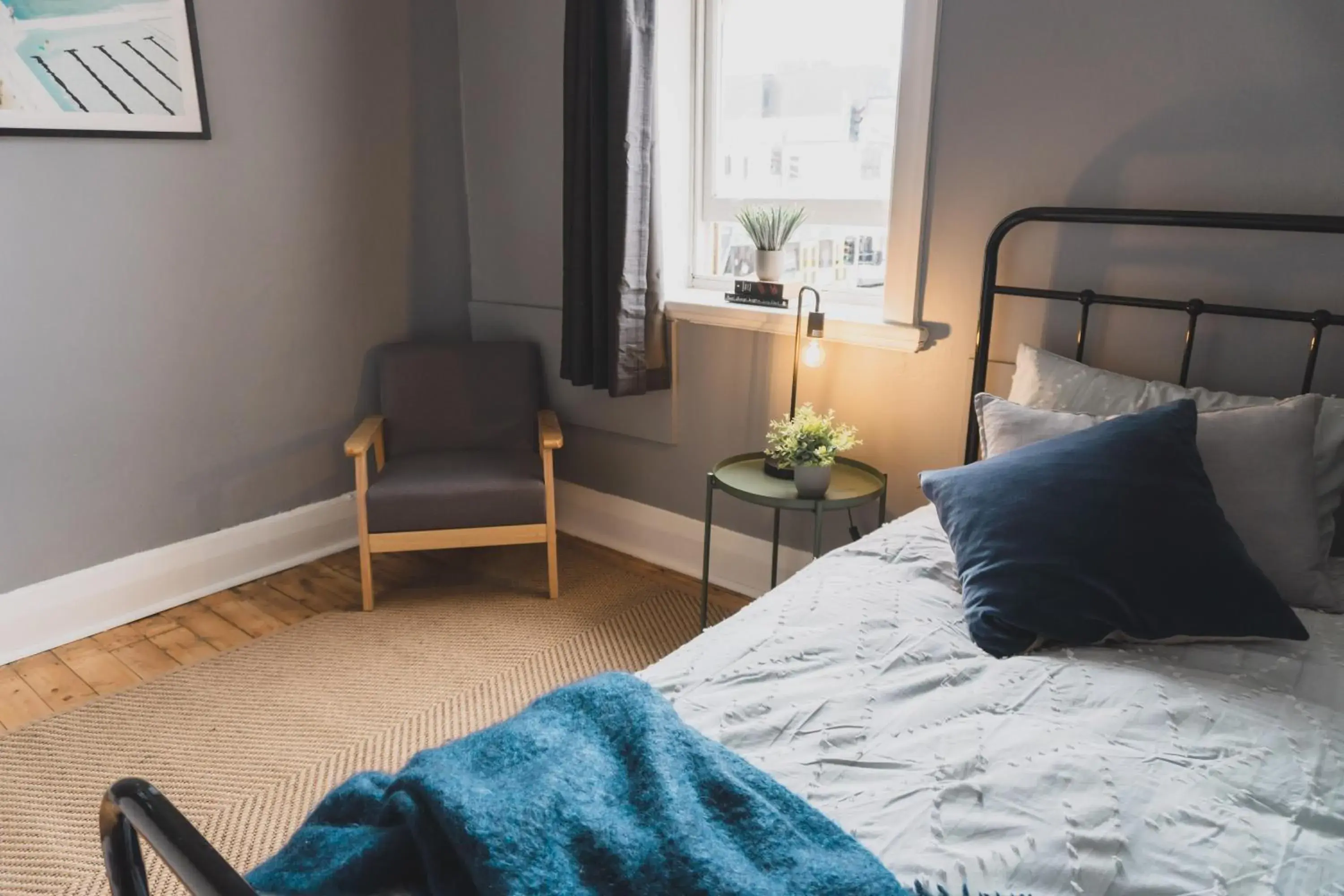 Single Room with Shared Bathroom in Royal Derby Hotel Single Room with Shared Bathroom in Royal Derby Hotel