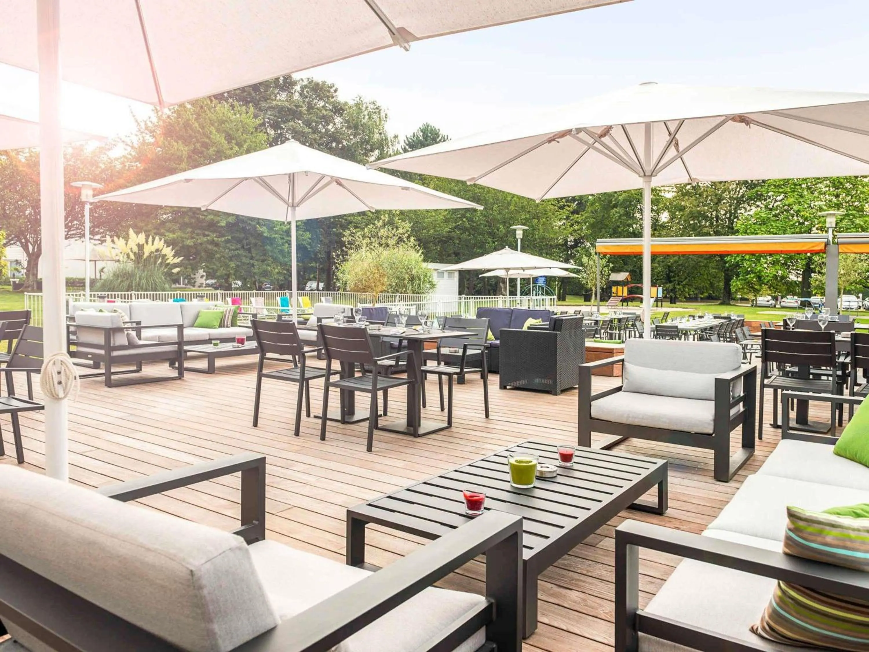 Restaurant/places to eat in Novotel Lille Aéroport