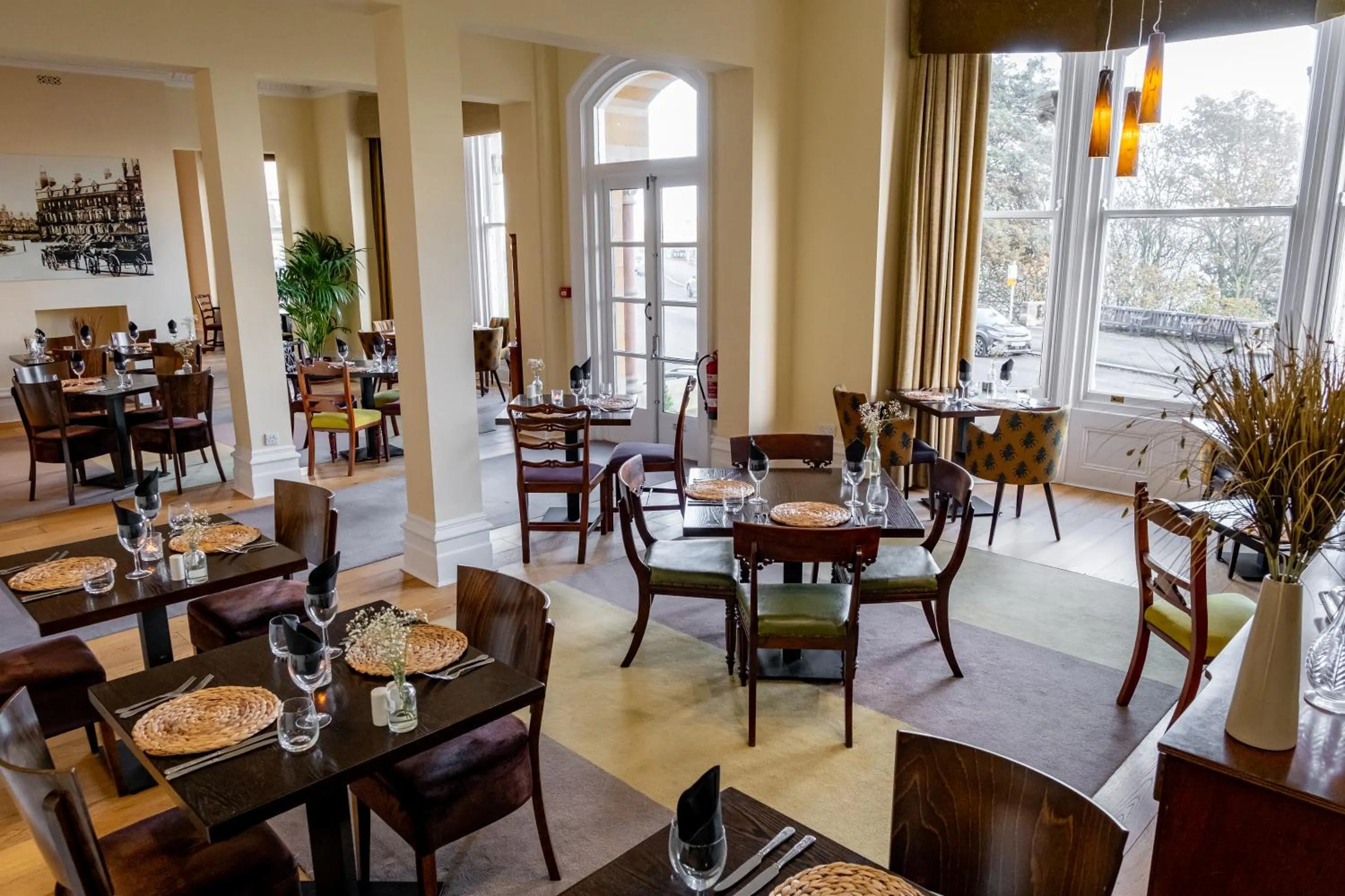 Seating area in Weston Hotel