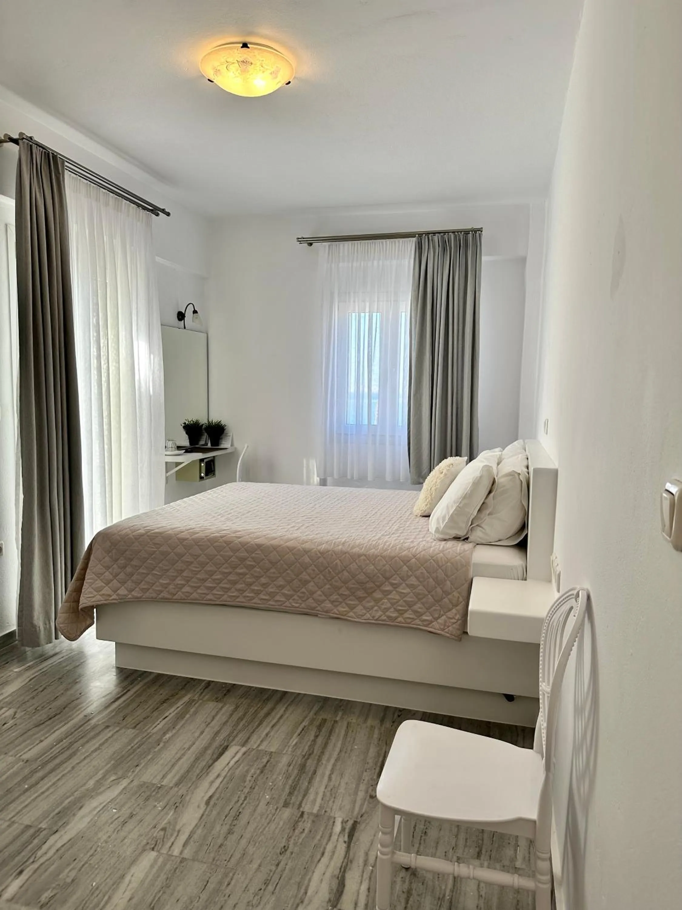 Bedroom, Bed in Paradiso Boutique