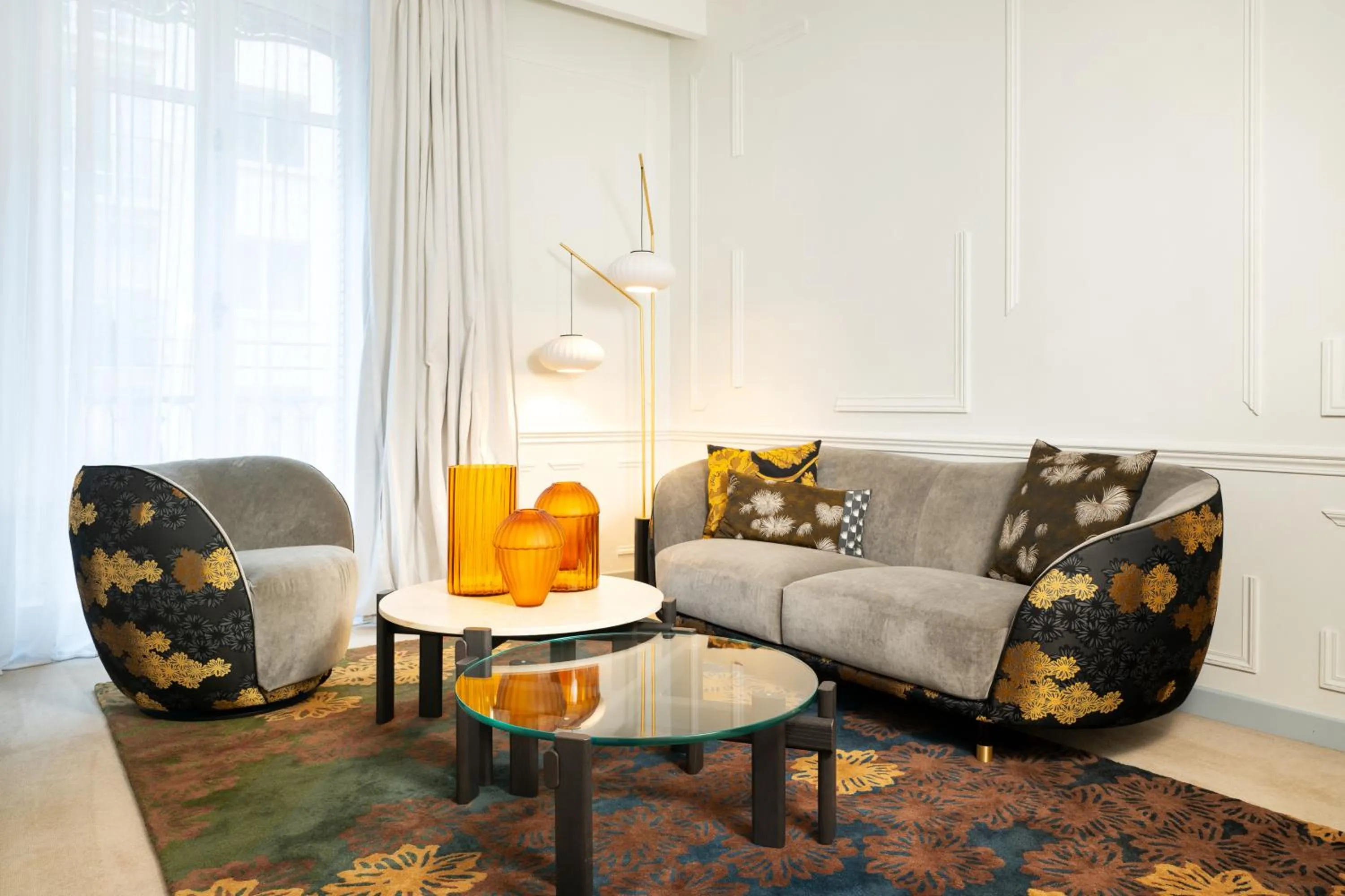 Living room in La Maison Champs Elysées