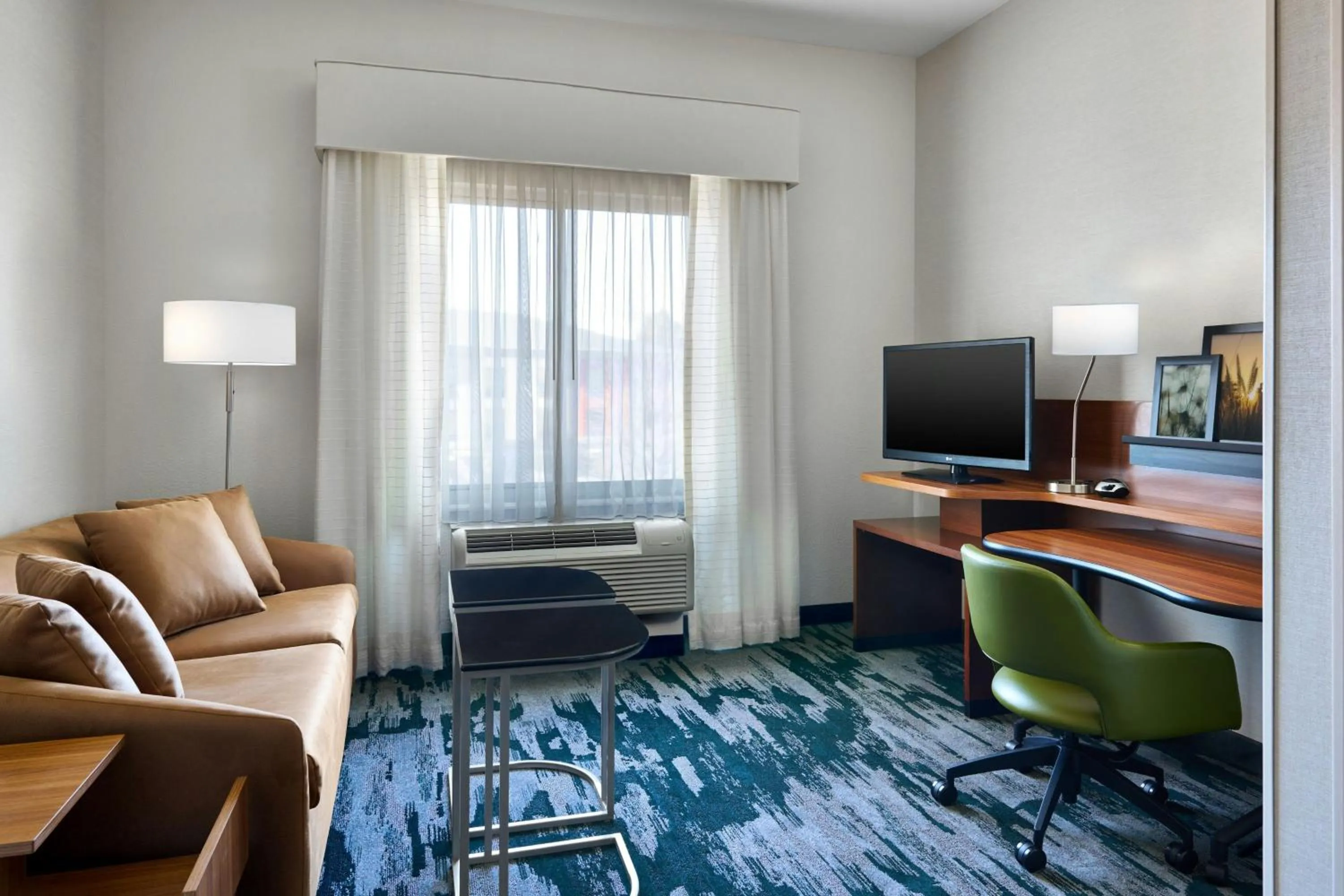 Bedroom in Fairfield by Marriott Inn & Suites Knoxville Turkey Creek