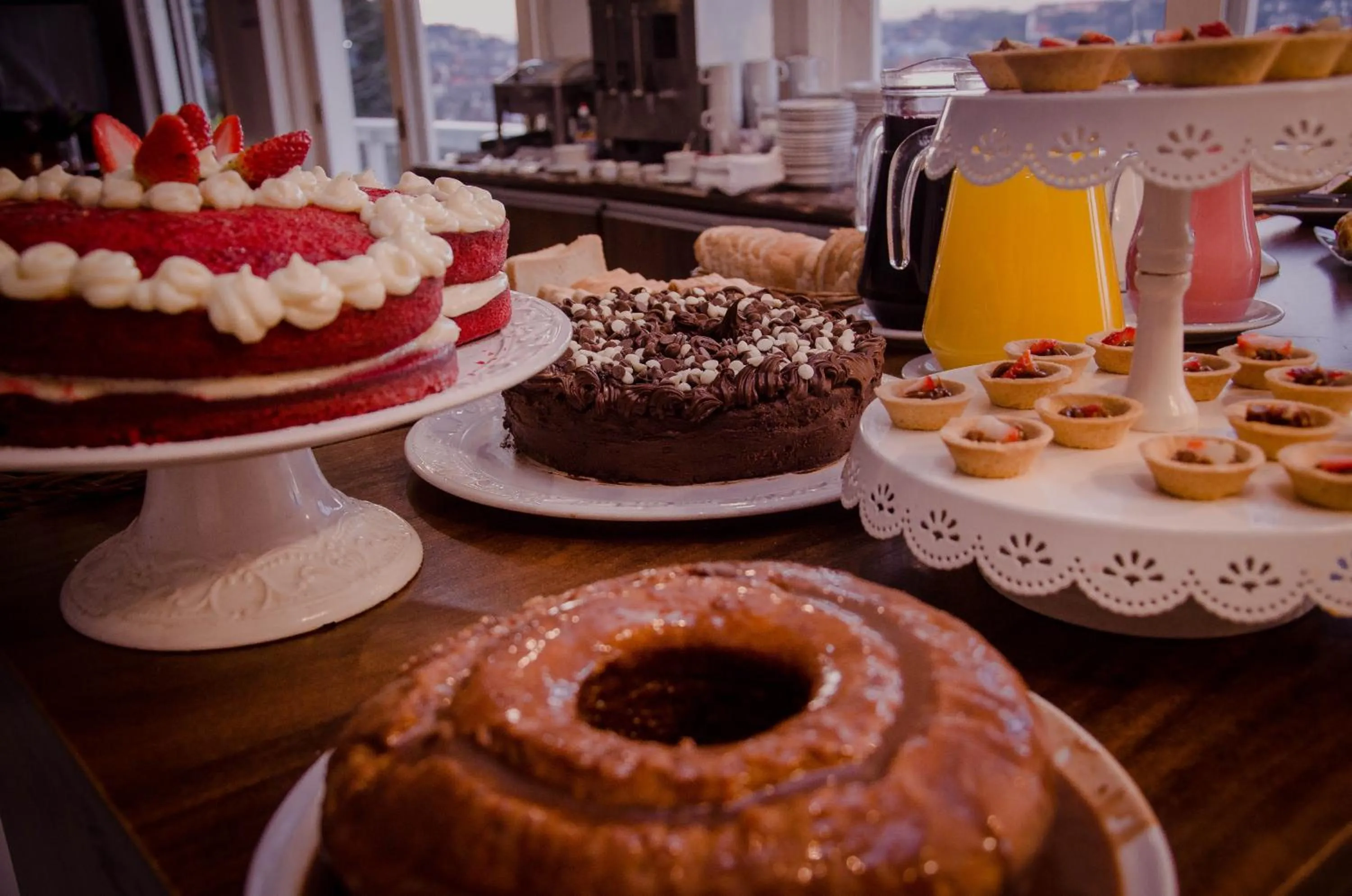 Breakfast in Pousada Lanai Gramado