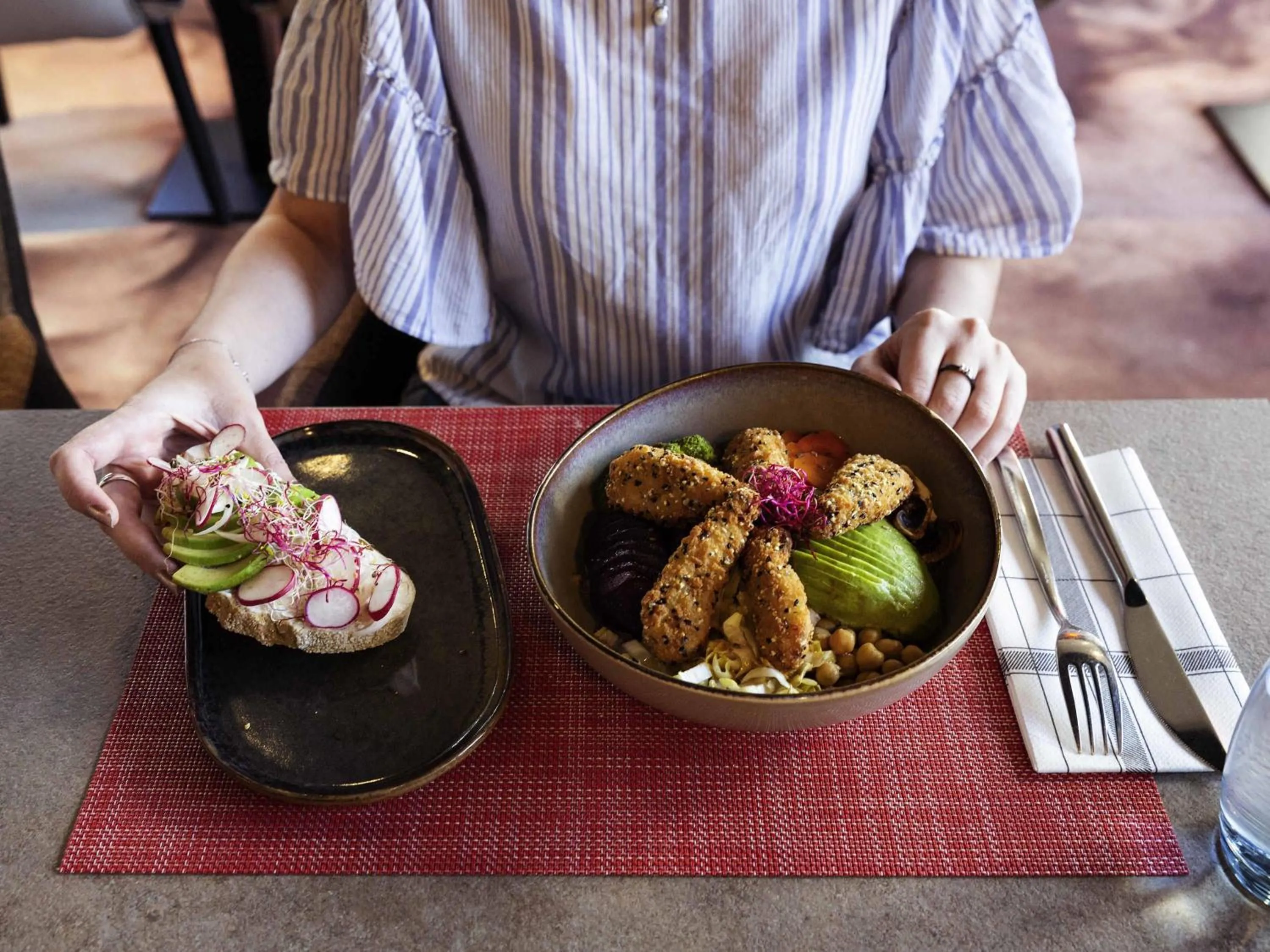 Restaurant/places to eat in Novotel Limoges Le Lac