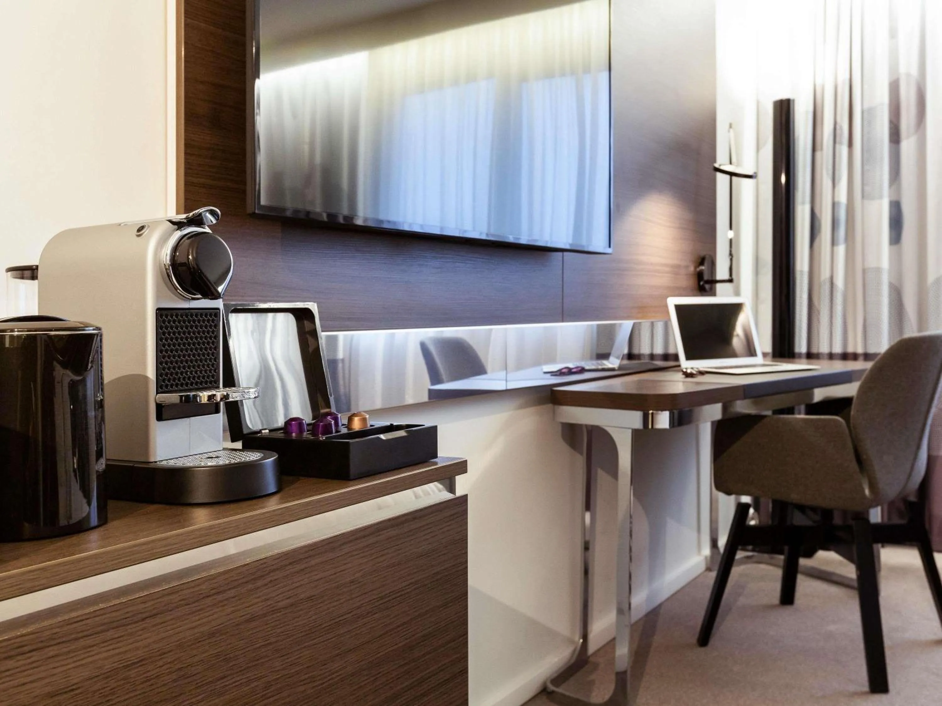 Bedroom in Novotel Limoges Le Lac