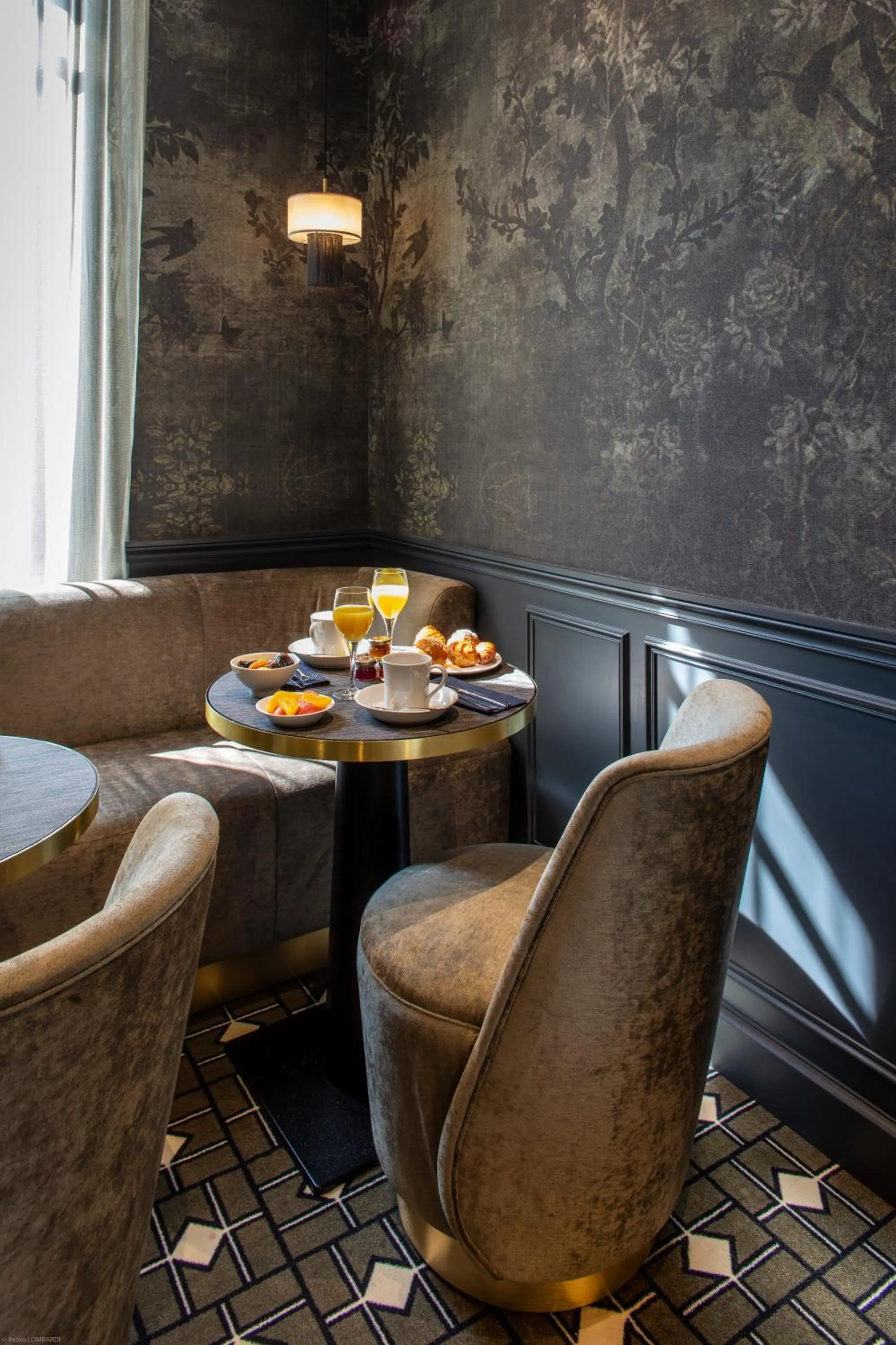 Breakfast in Lenox Montparnasse