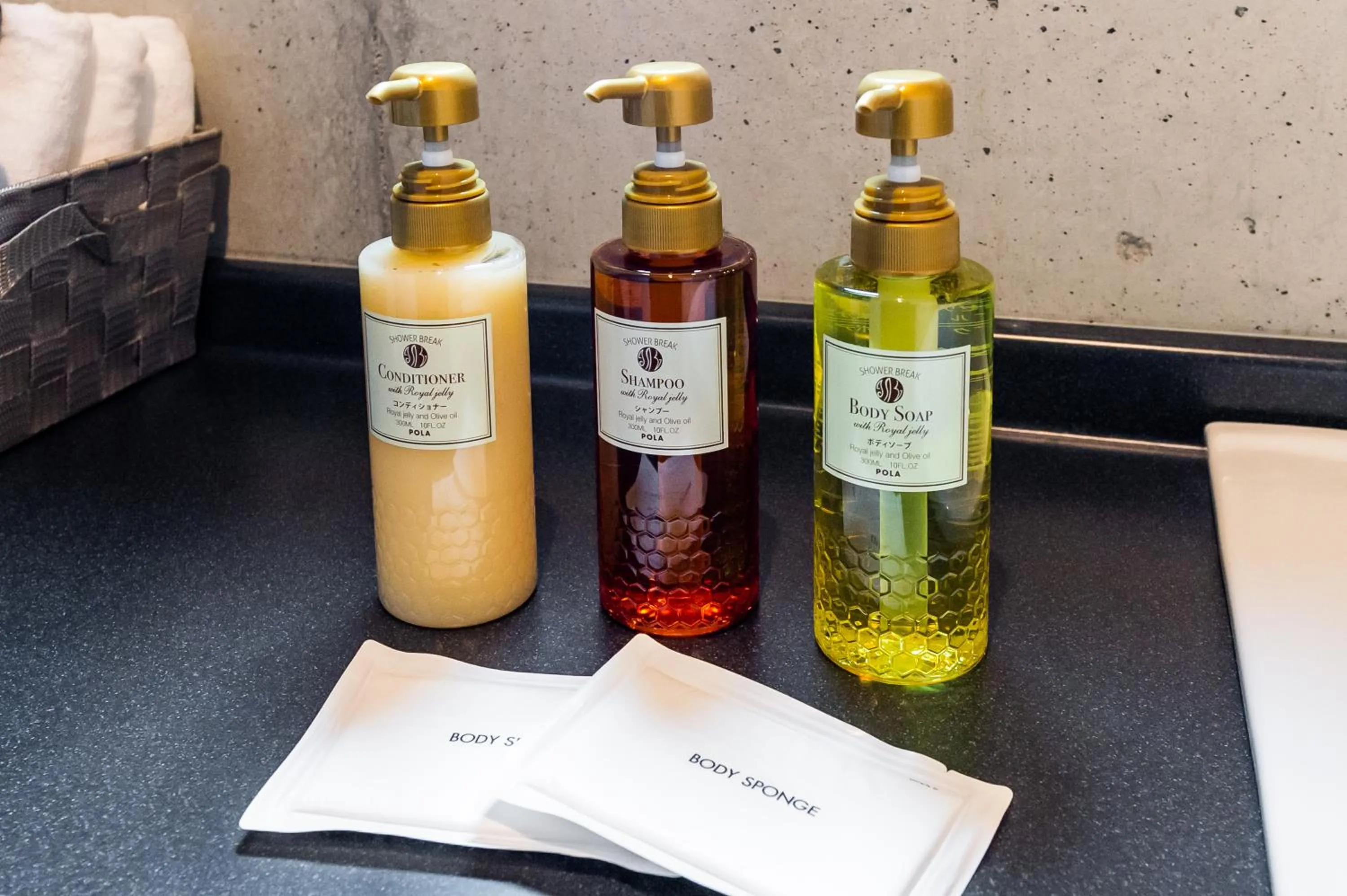 Bathroom in Hotel Little Island Okinawa Matsuyama