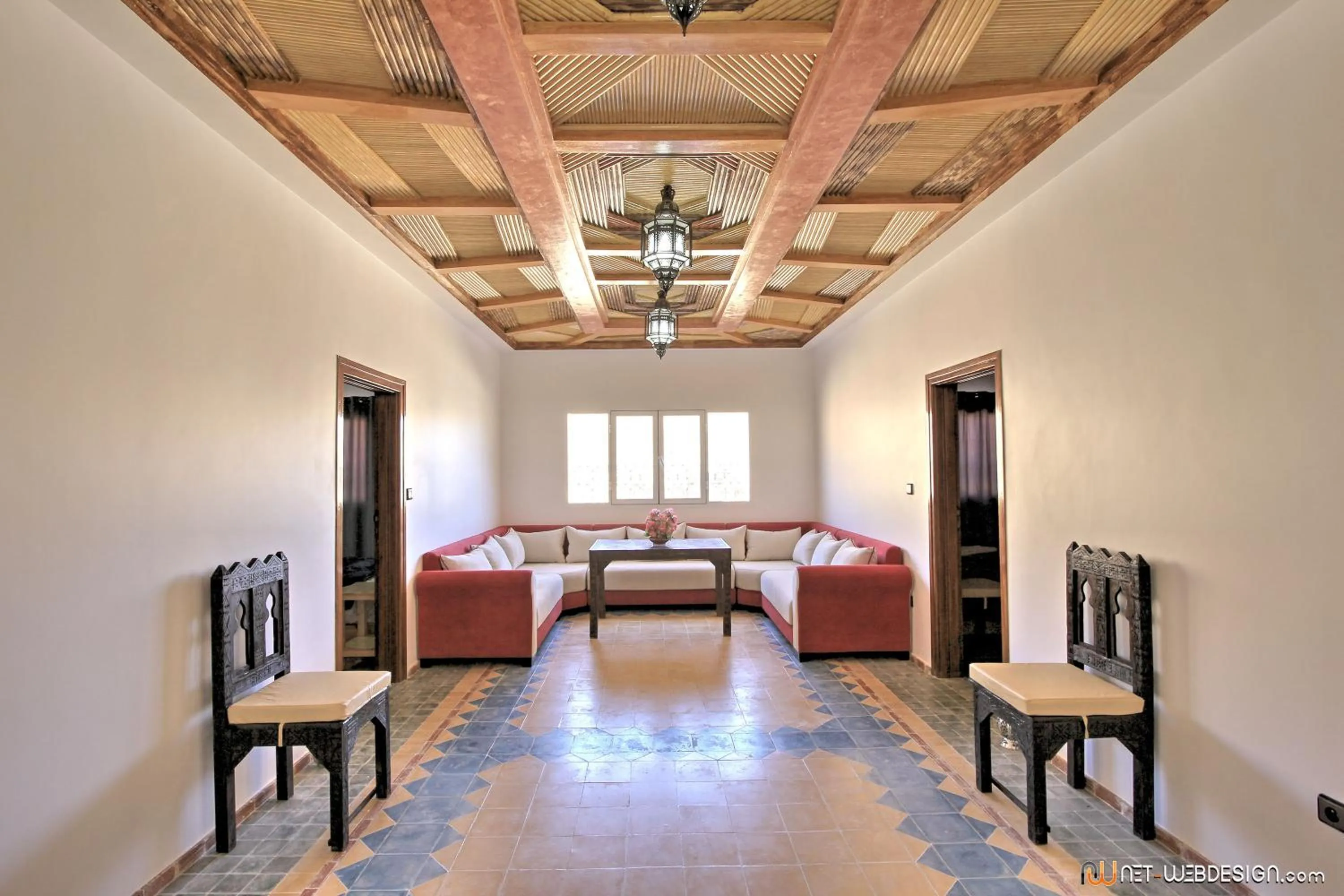 Business facilities, Bed in Hotel New Mars Dades