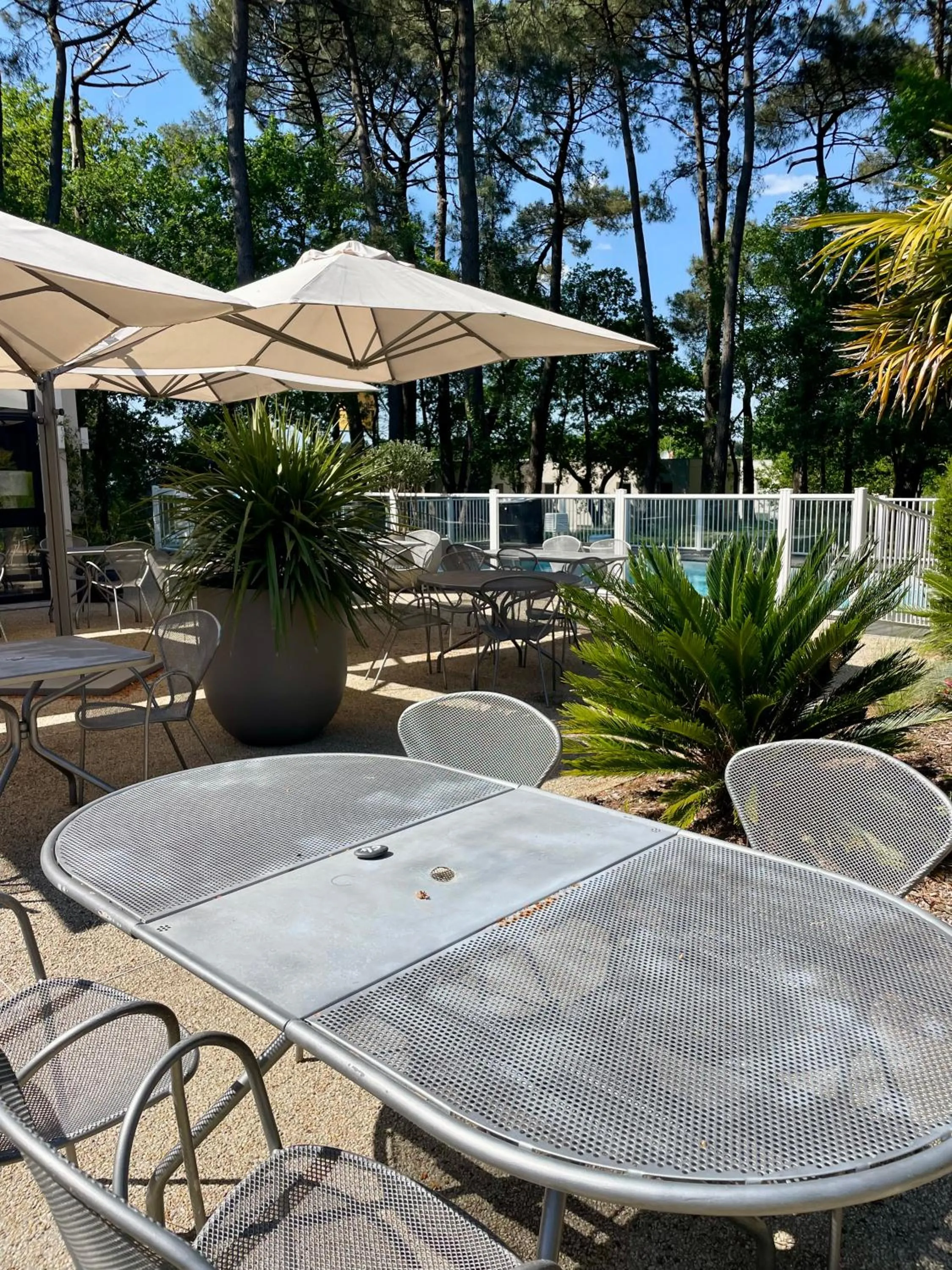 Patio in ibis Styles Lorient Caudan
